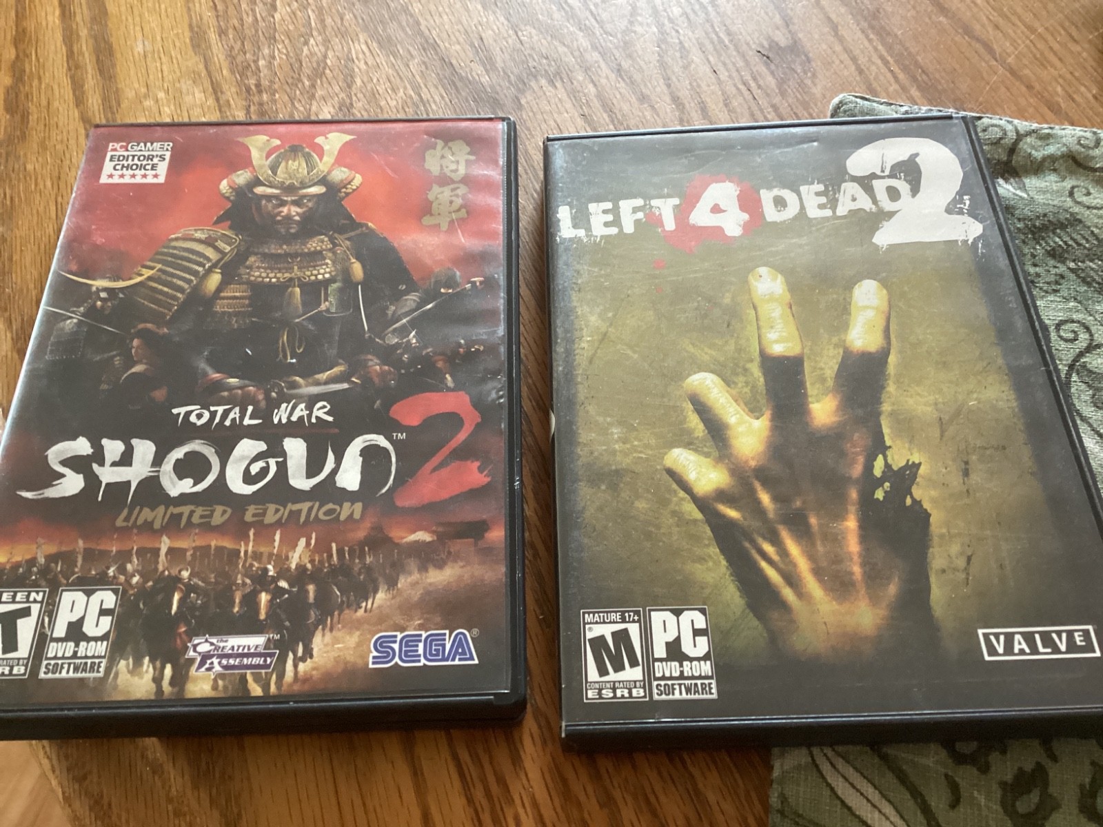 Lot Total War Shogun2 Game by Sega Complete w/ Manual Left 4 Dead2 pc dvd rom