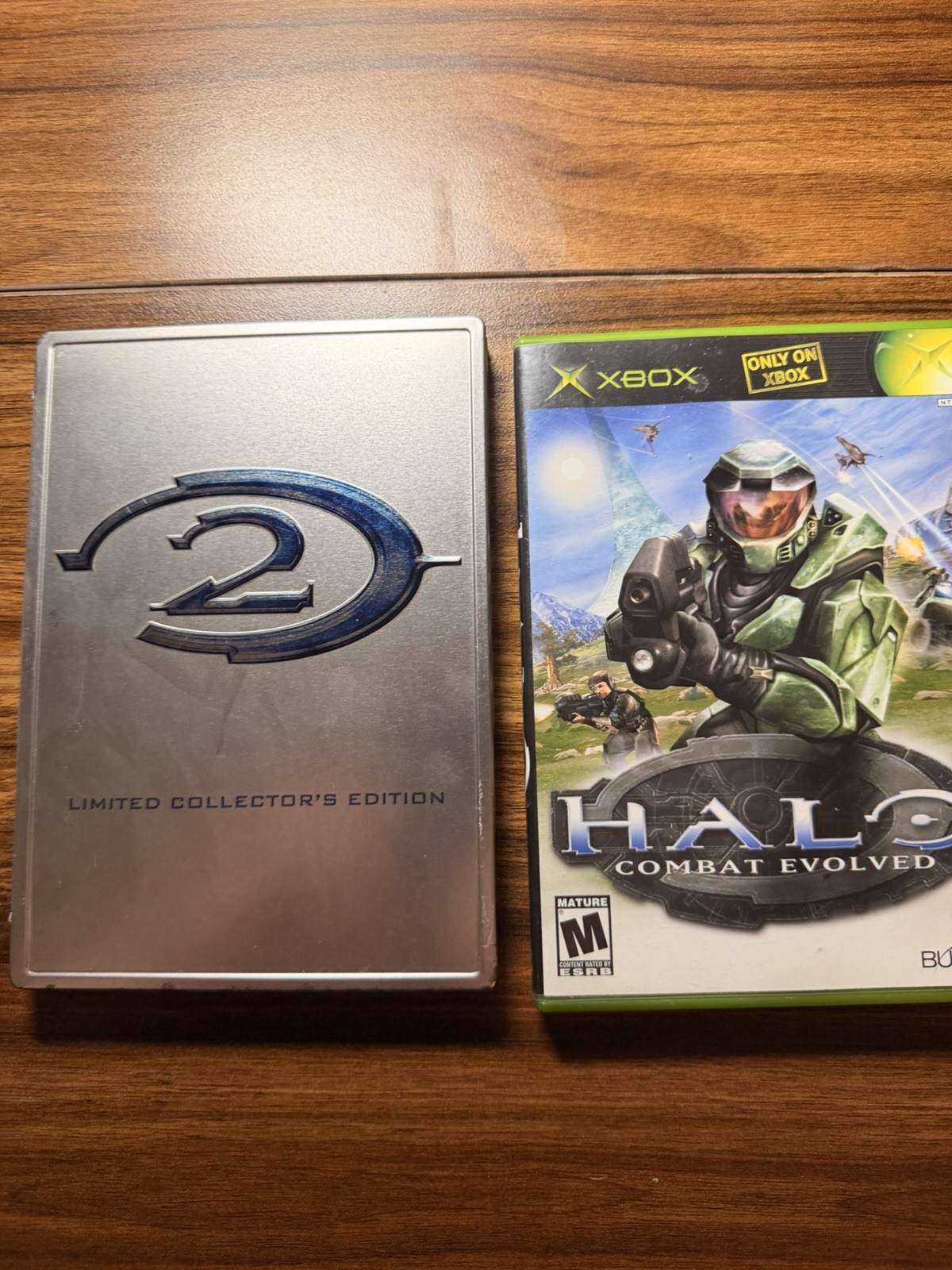 Halo Combat Evolved CIB + Halo 2 Limited Collector’s Edition Steelbook