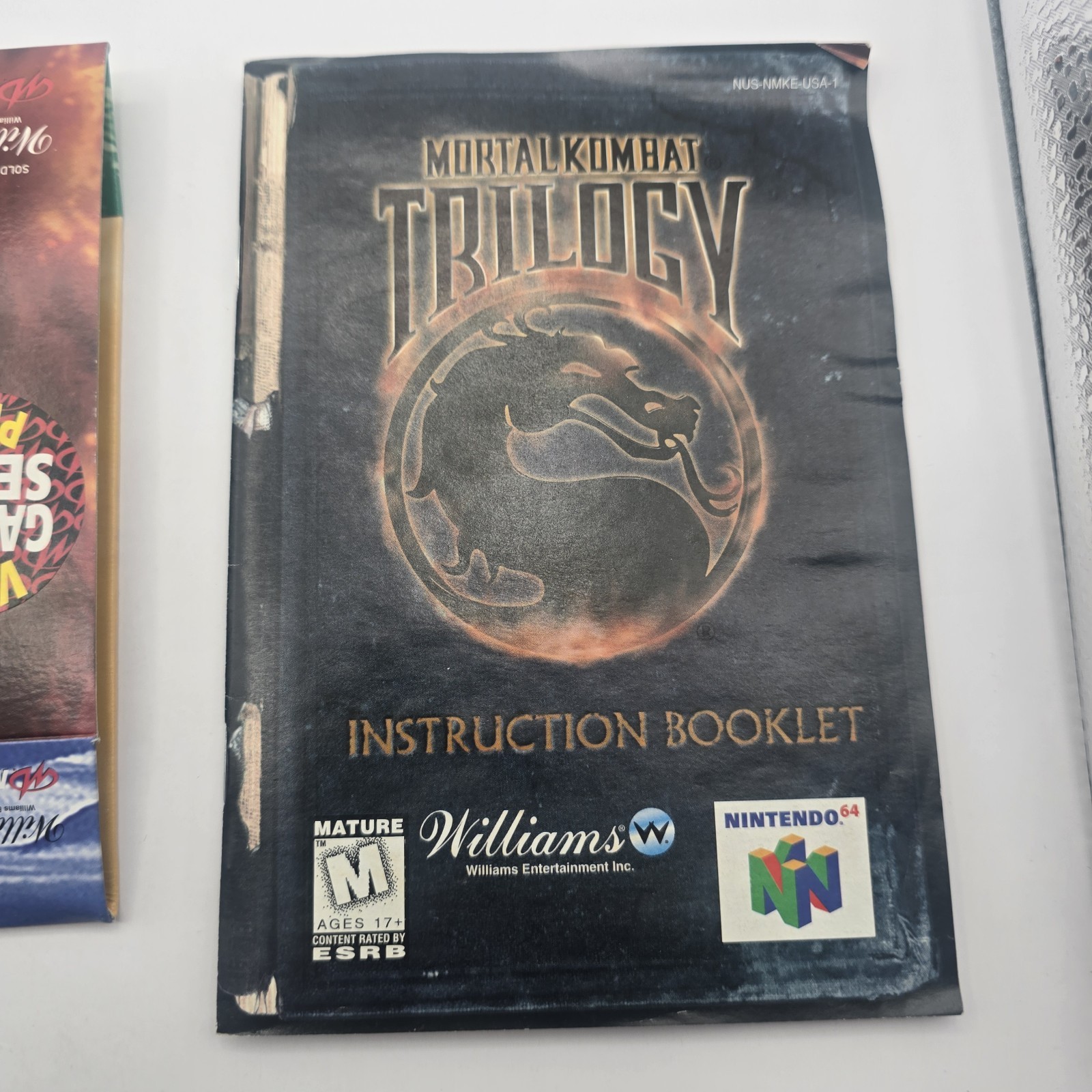 Mortal Kombat Trilogy (Nintendo 64 N64) CIB Box Game Manual