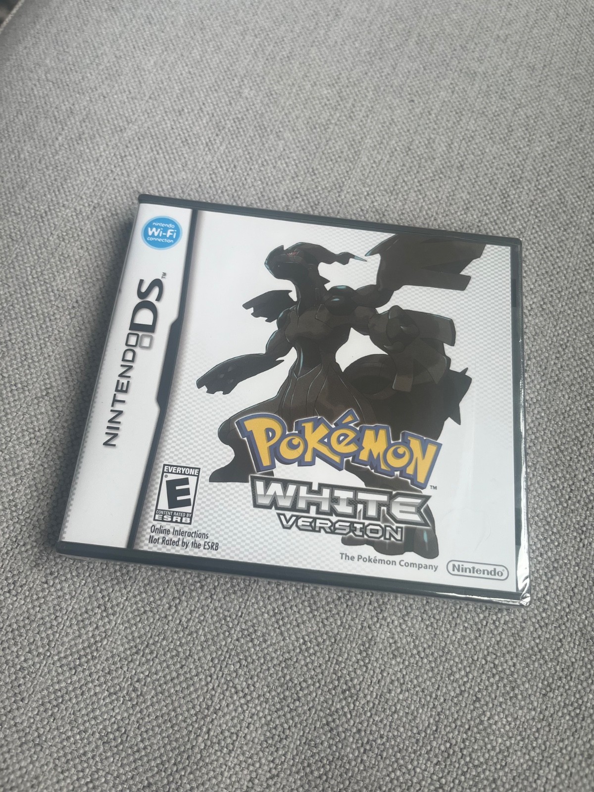 Pokemon White Version (Nintendo DS, 2011) Brand New Factory Sealed Authentic