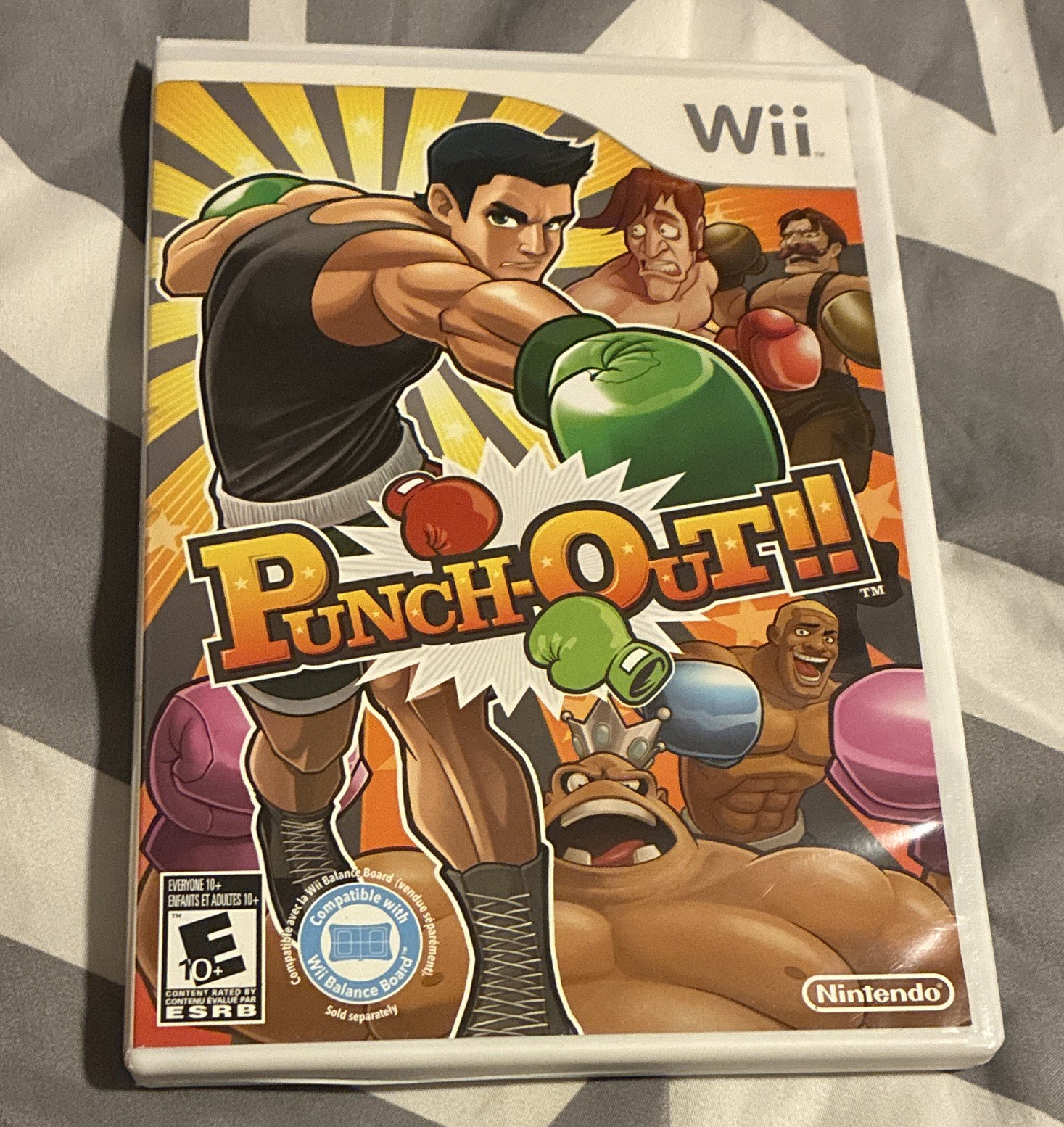 Nintendo Punch-Out!! (Wii) w/ Manual, E10+, NTSC-U/C (US/Canada)