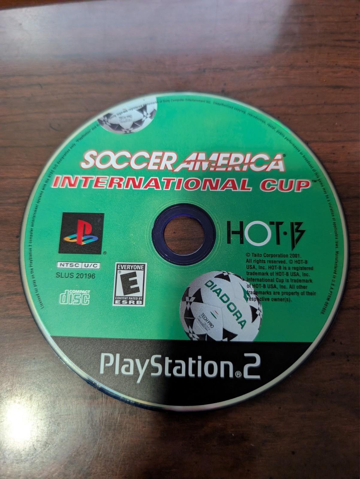 Soccer America International Cup (PlayStation 2 PS2) NO TRACKING DISC ONLY 7071
