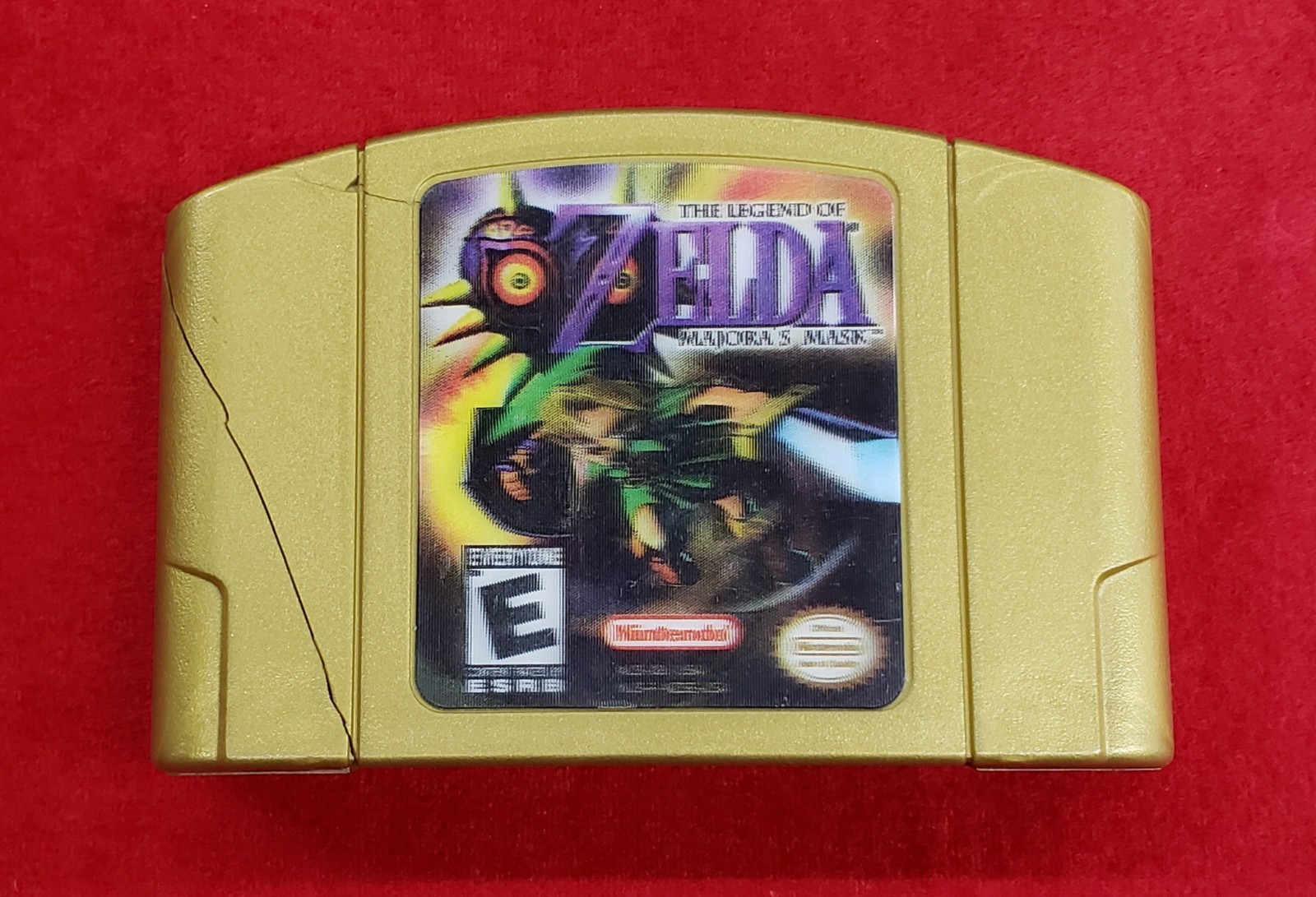 Legend of Zelda Majora’s Mask (Nintendo 64, N64 2000) Holographic – Broken Case
