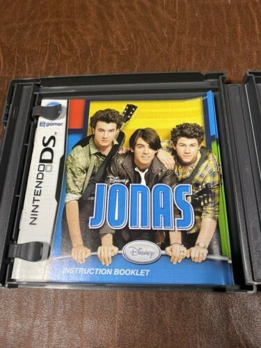 Disney Jonas (Nintendo DS) – Complete with Case and Manual – Ex Condition