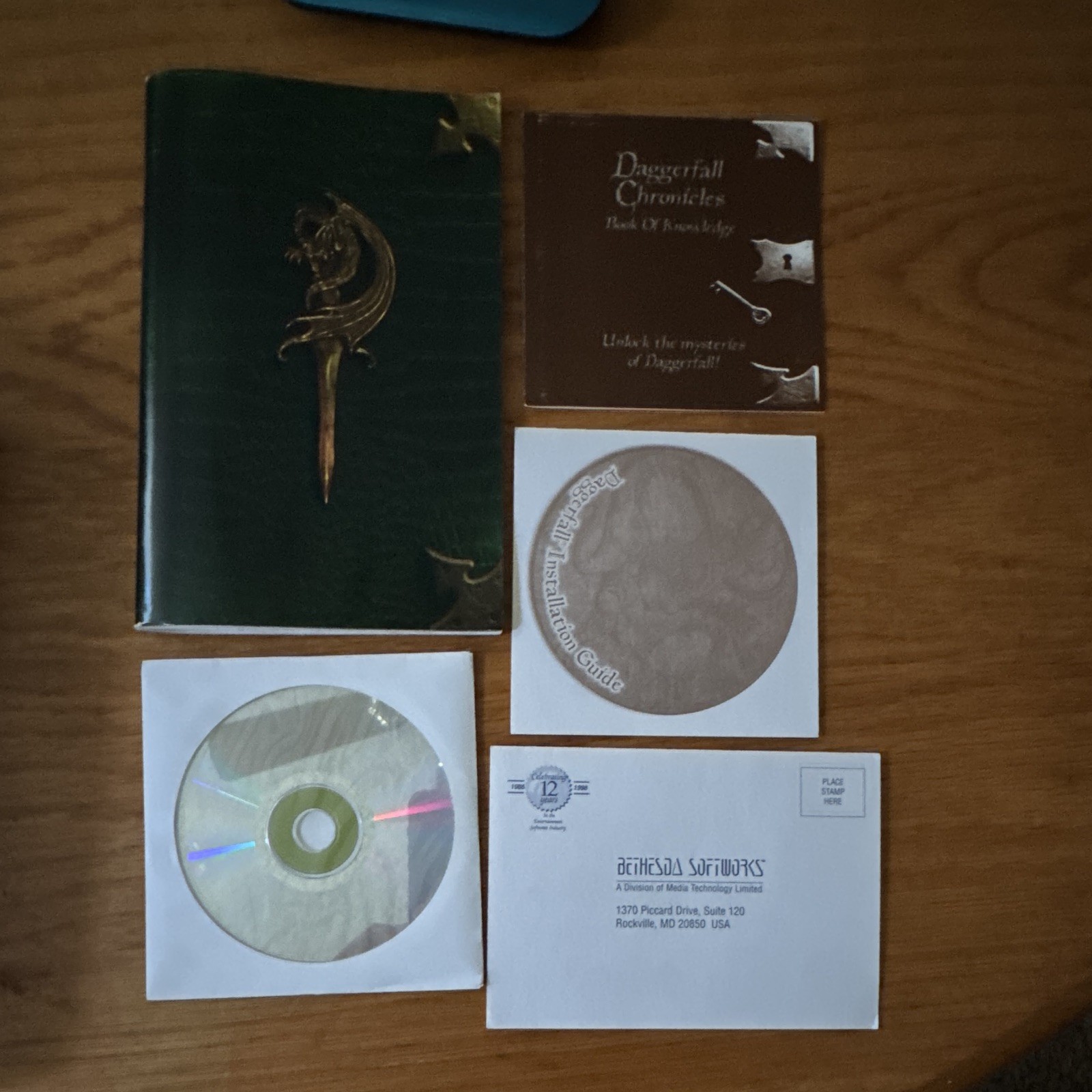 Bethesda The Elder Scrolls II: Daggerfall PC Role Playing Game w/ Manual