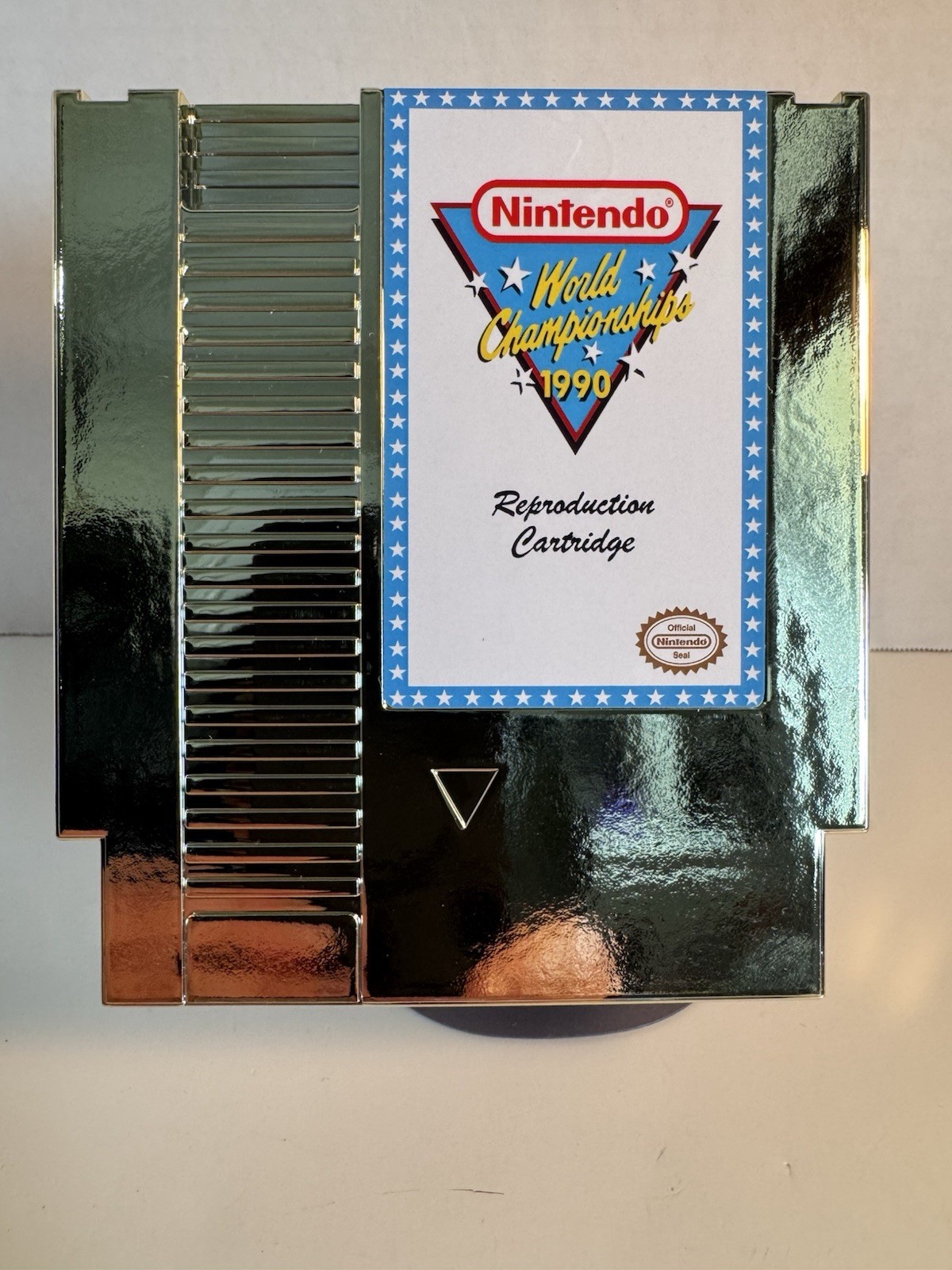 Gold World Championship Cartridge Nintendo Entertainment System NES 72 Pin Works
