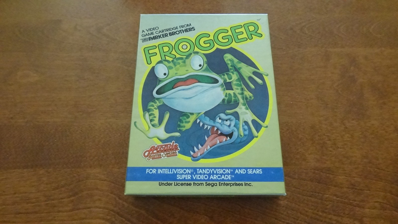 INTELLIVISION FROGGER BOXED Excellent
