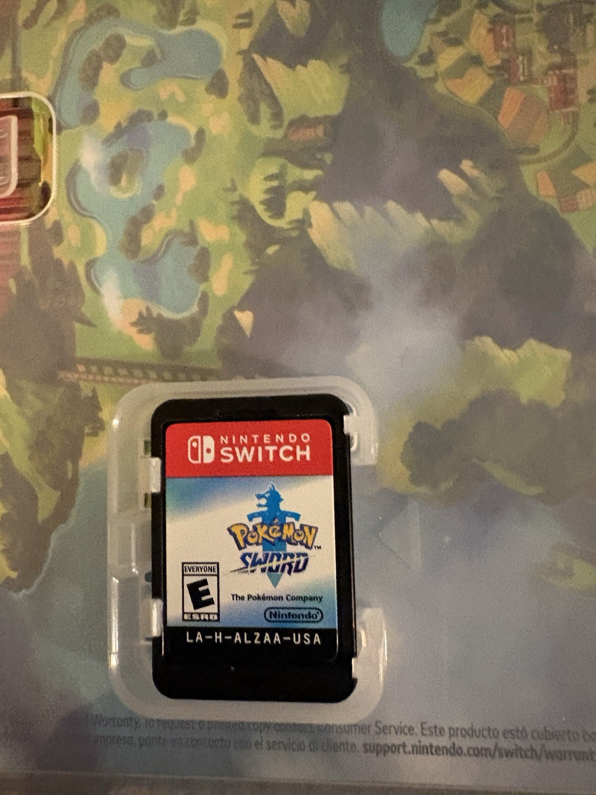 Nintendo Pokémon Sword Nintendo Switch E-Everyone NTSC-U/C Role Playing w/ Case