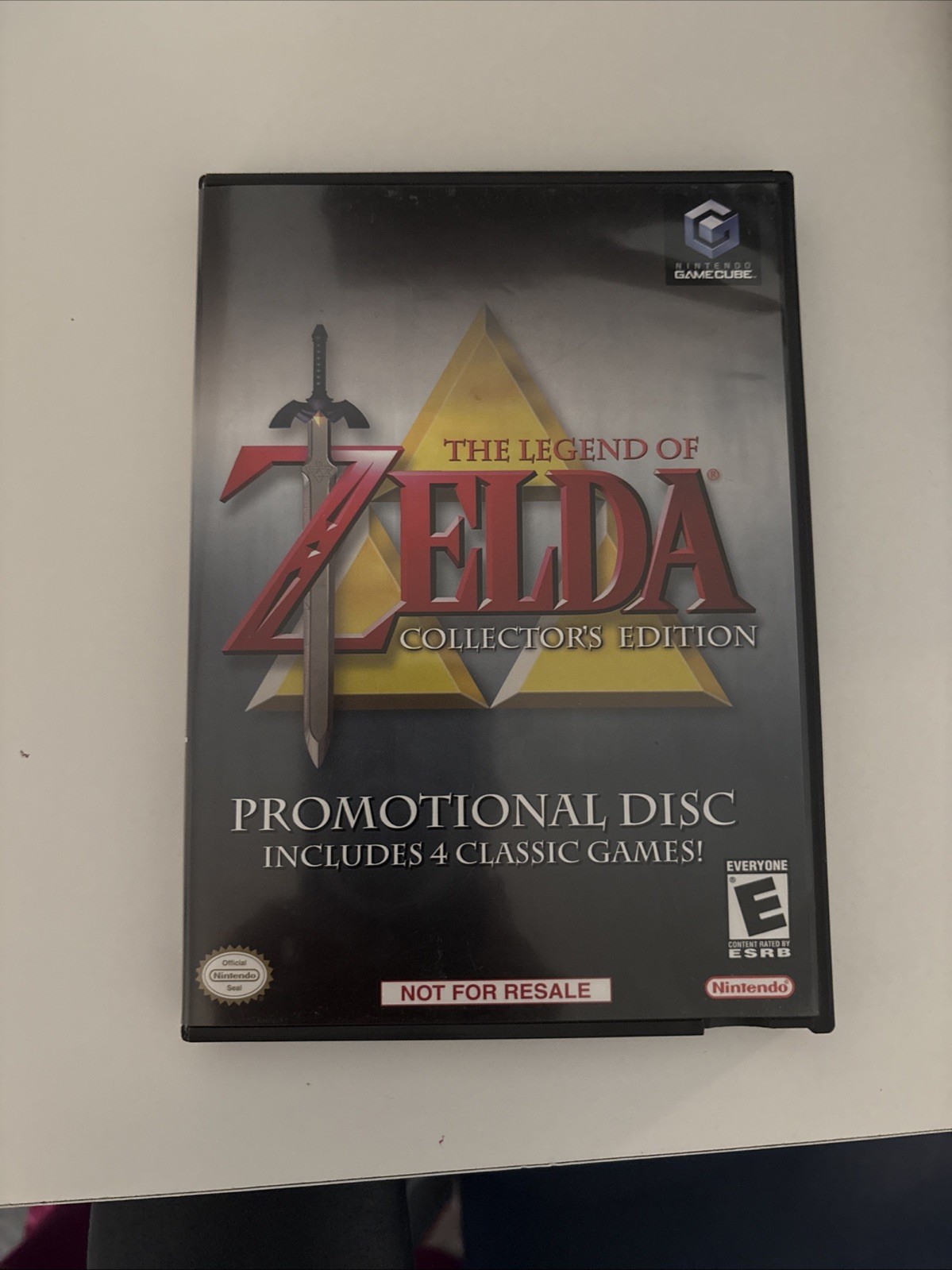 THE LEGEND OF ZELDA COLLECTOR’S EDITION – (Nintendo GameCube,2003)