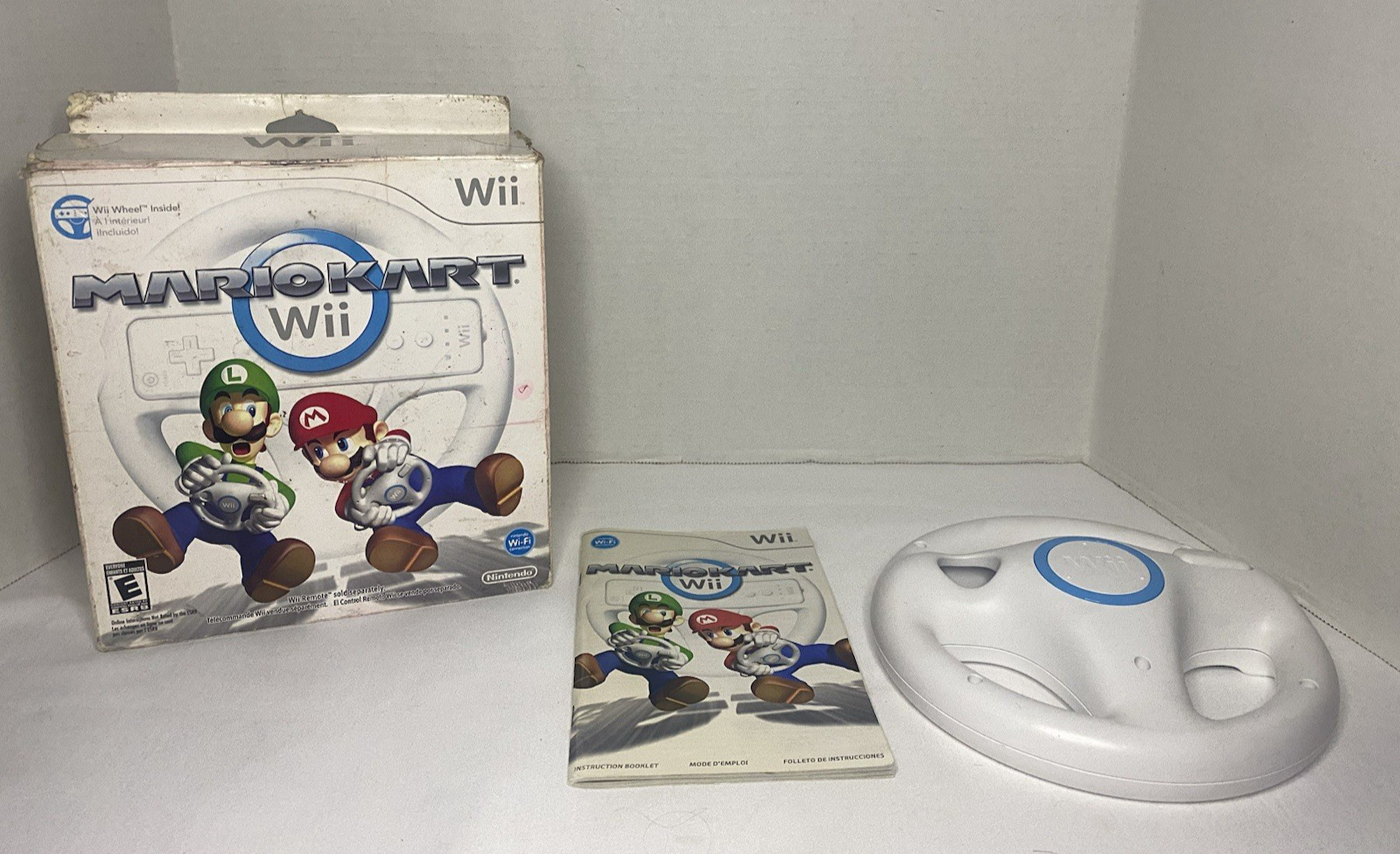 Mario Kart Wii (Nintendo Wii, 2008) With Steering Wheel NO GAME