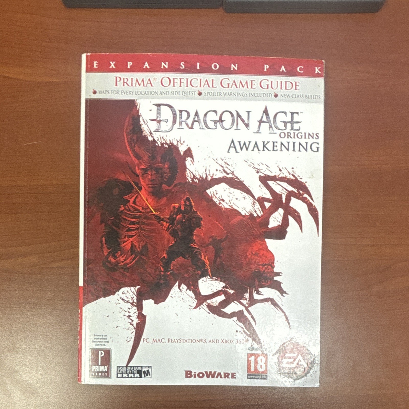 Electronic Arts Dragon Age: Origins PC Role Playing Game and guide book!
