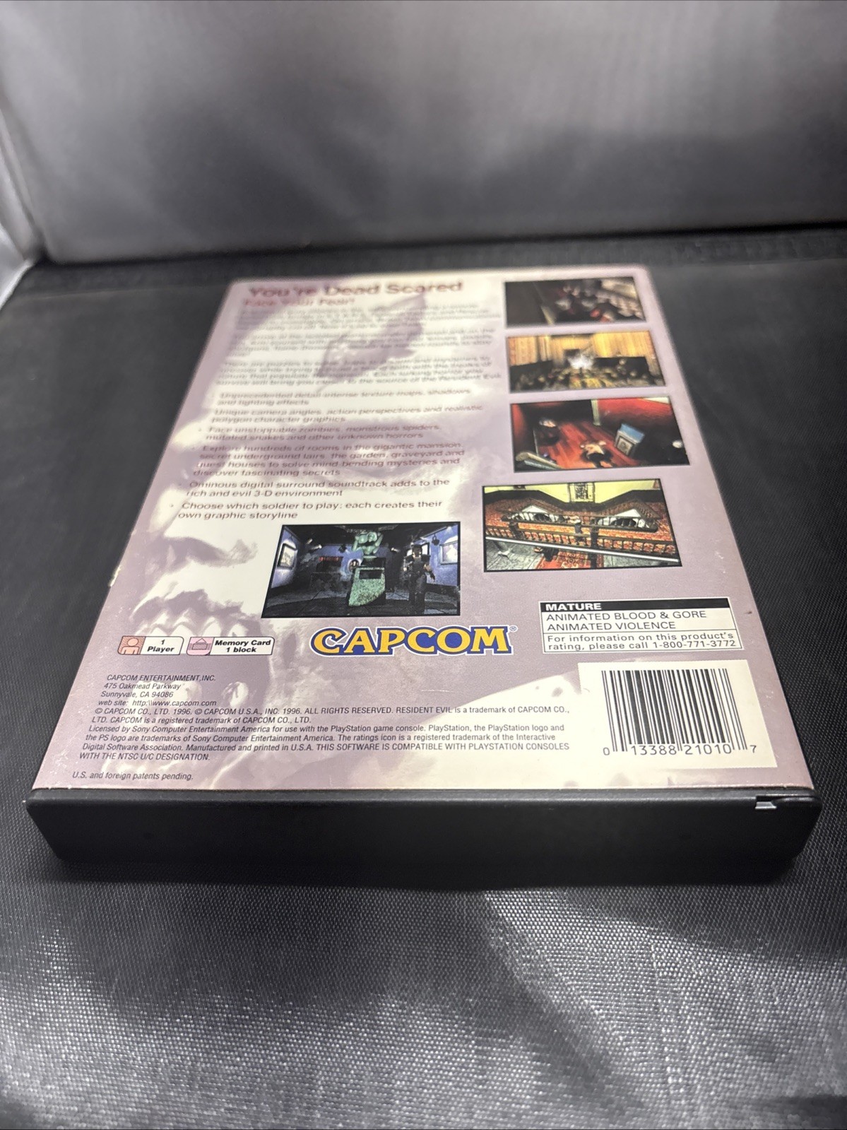 Resident Evil (Sony PlayStation 1, 1996) Long Box.