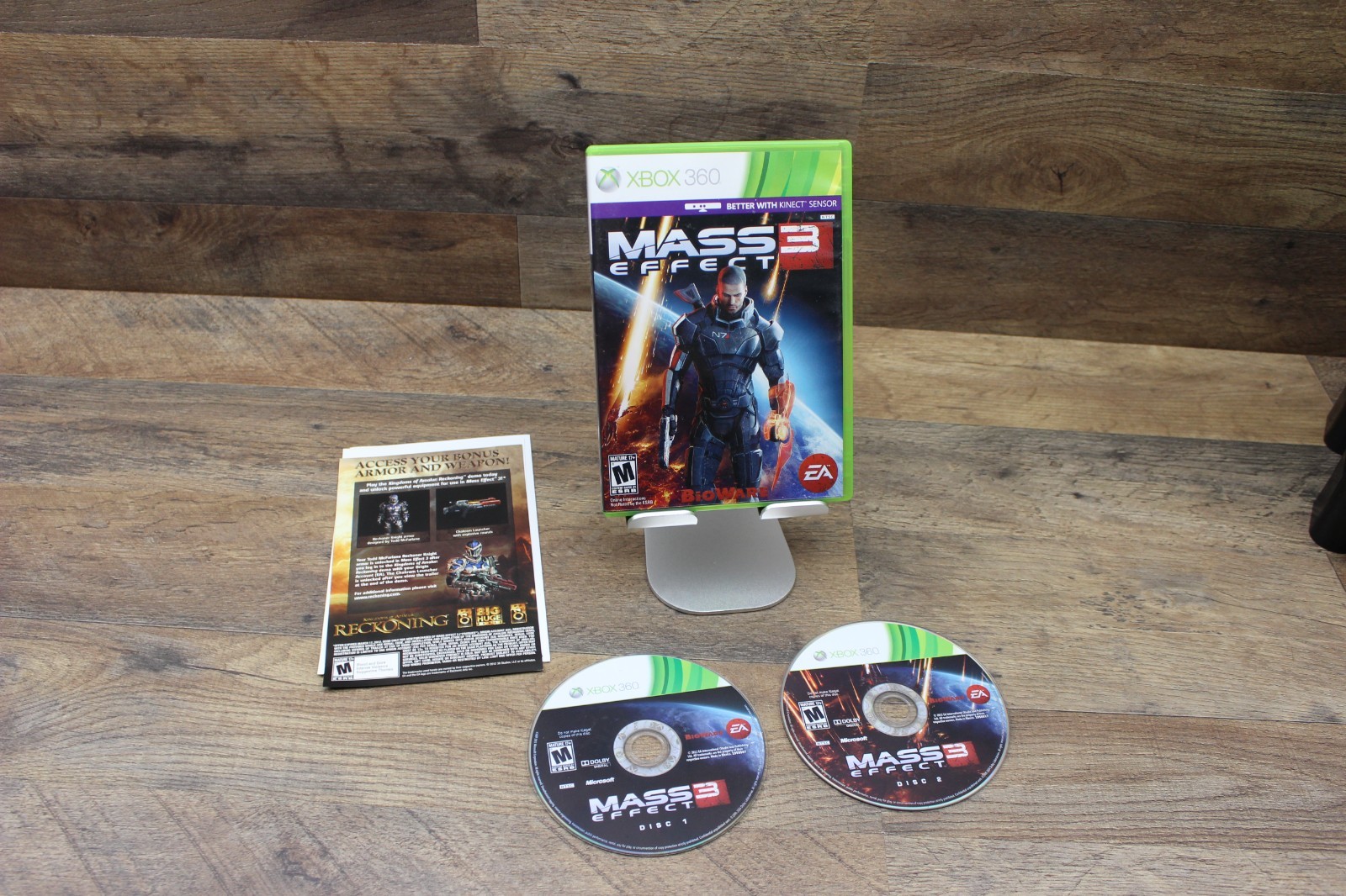 Mass Effect 3 (Xbox 360) CIB COMPLETE & TESTED Video Game