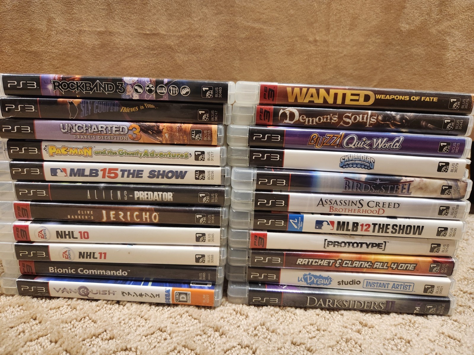 Playstation 3 Game lot of 22 PS3 Demon Soul Quiz World Wanted Jerico Alien Rock