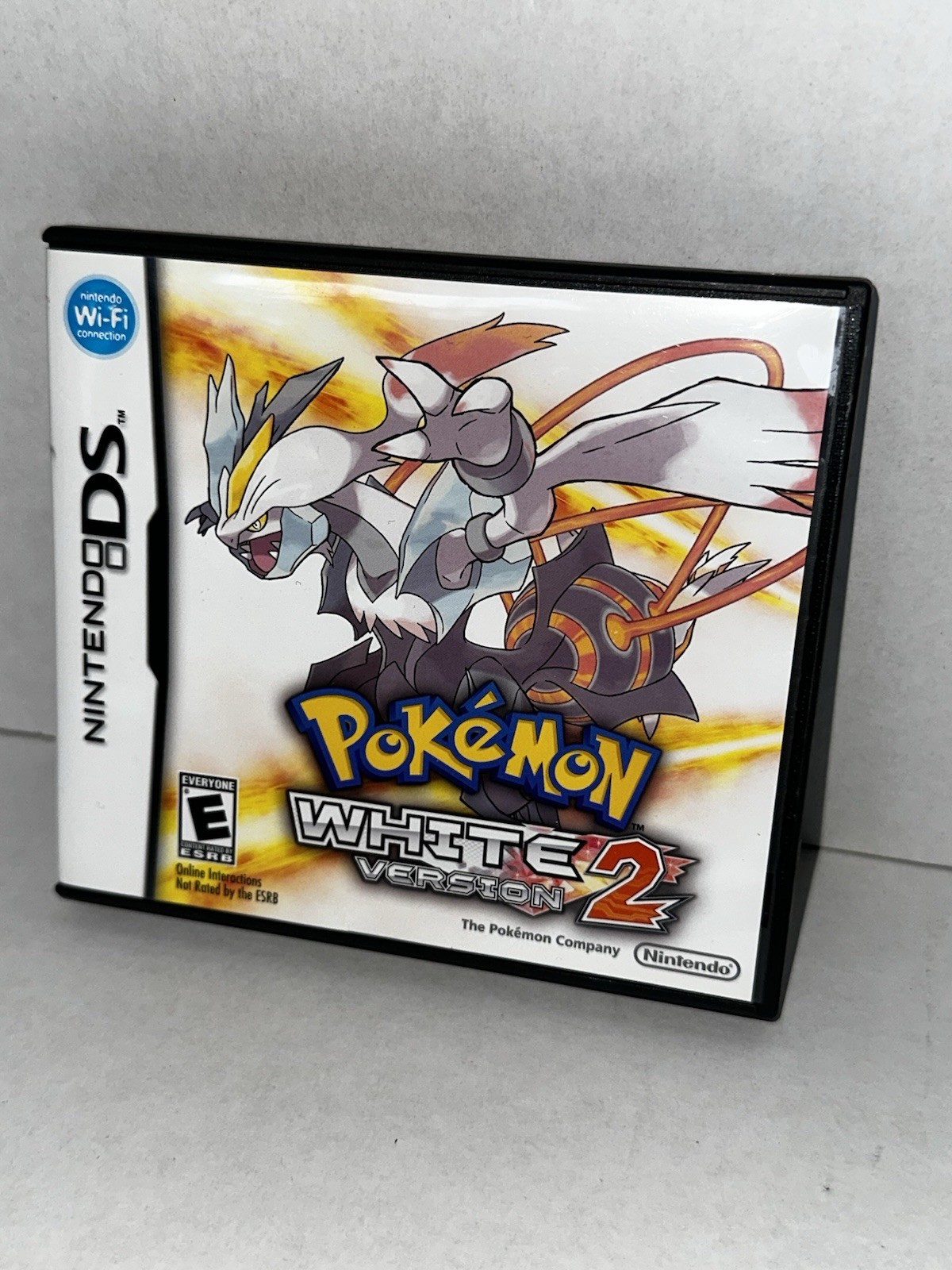 Pokemon White Version 2 (Nintendo DS, 2012) Authentic With Manual Tested