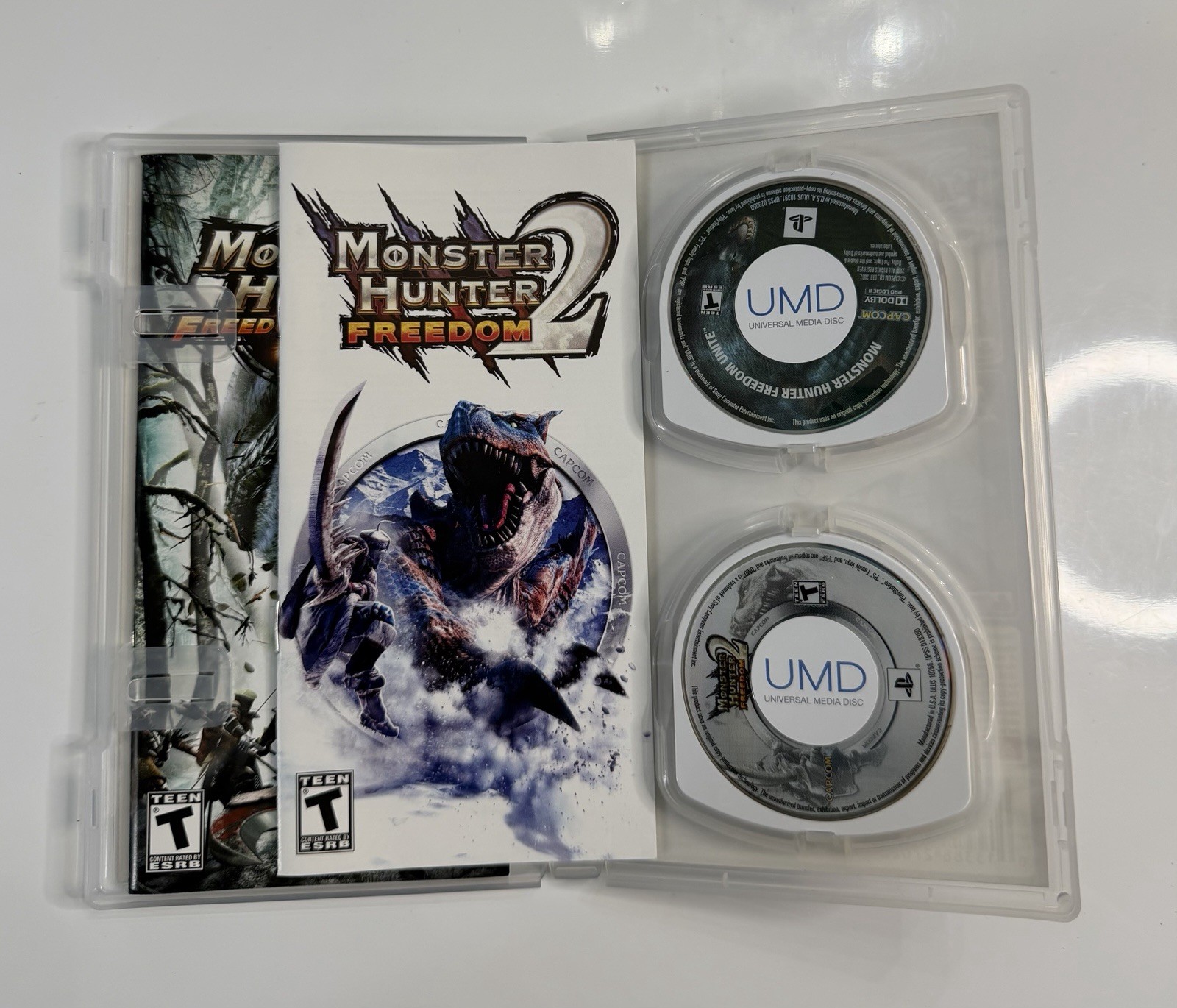 *RARE* Monster Hunter Dual Pack (Sony PlayStation Portable PSP, 2010) – CIB NICE