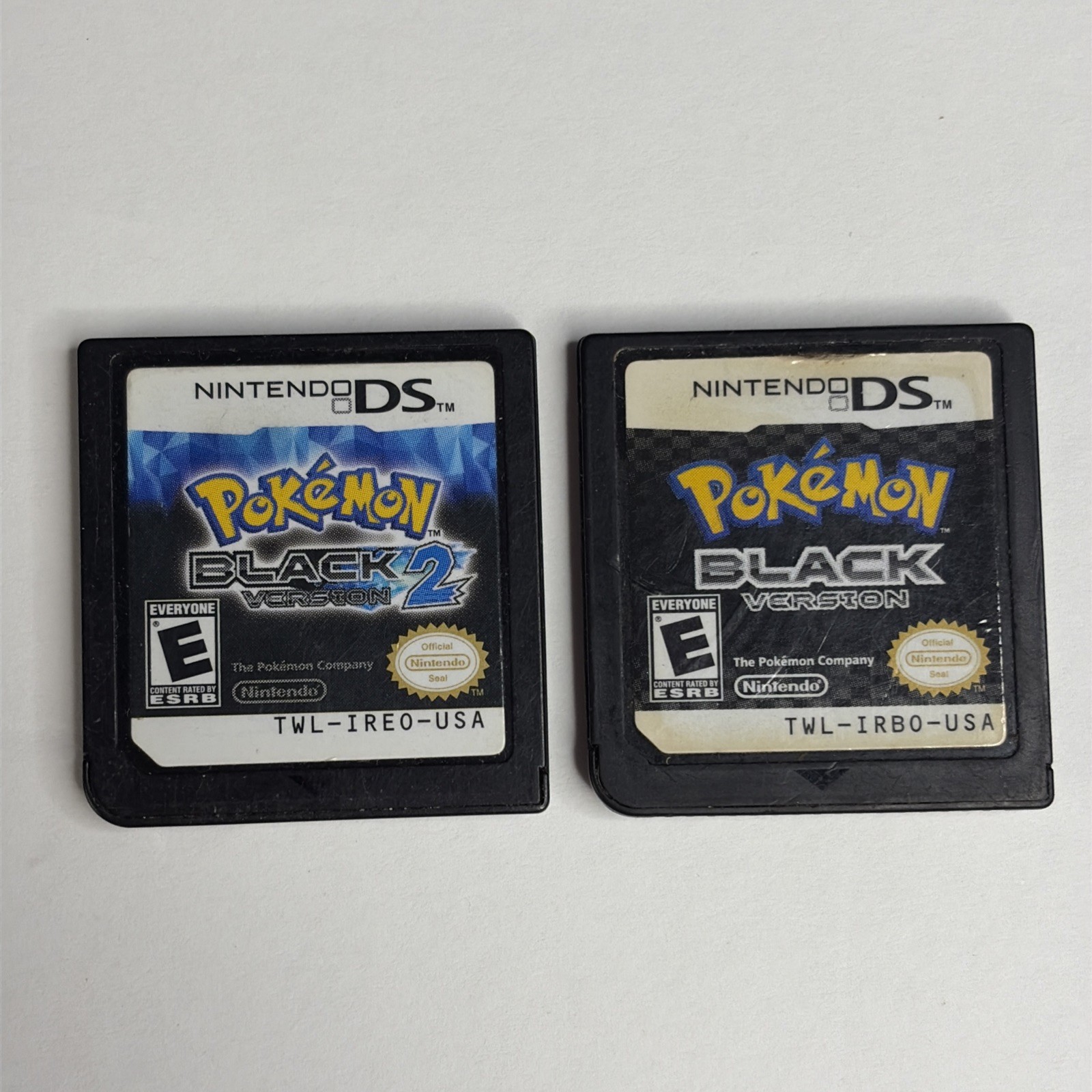 Pokemon Black 2 & Black Version Authentic Complete In Box Nintendo DS Bundle Lot