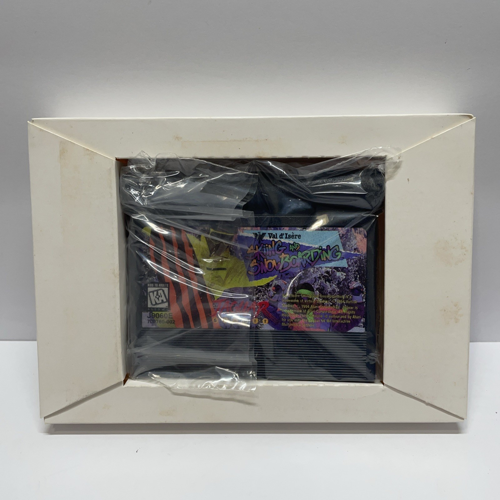 Val D’Isere Skiing and Snowboarding Atari Jaguar in Box with Manual