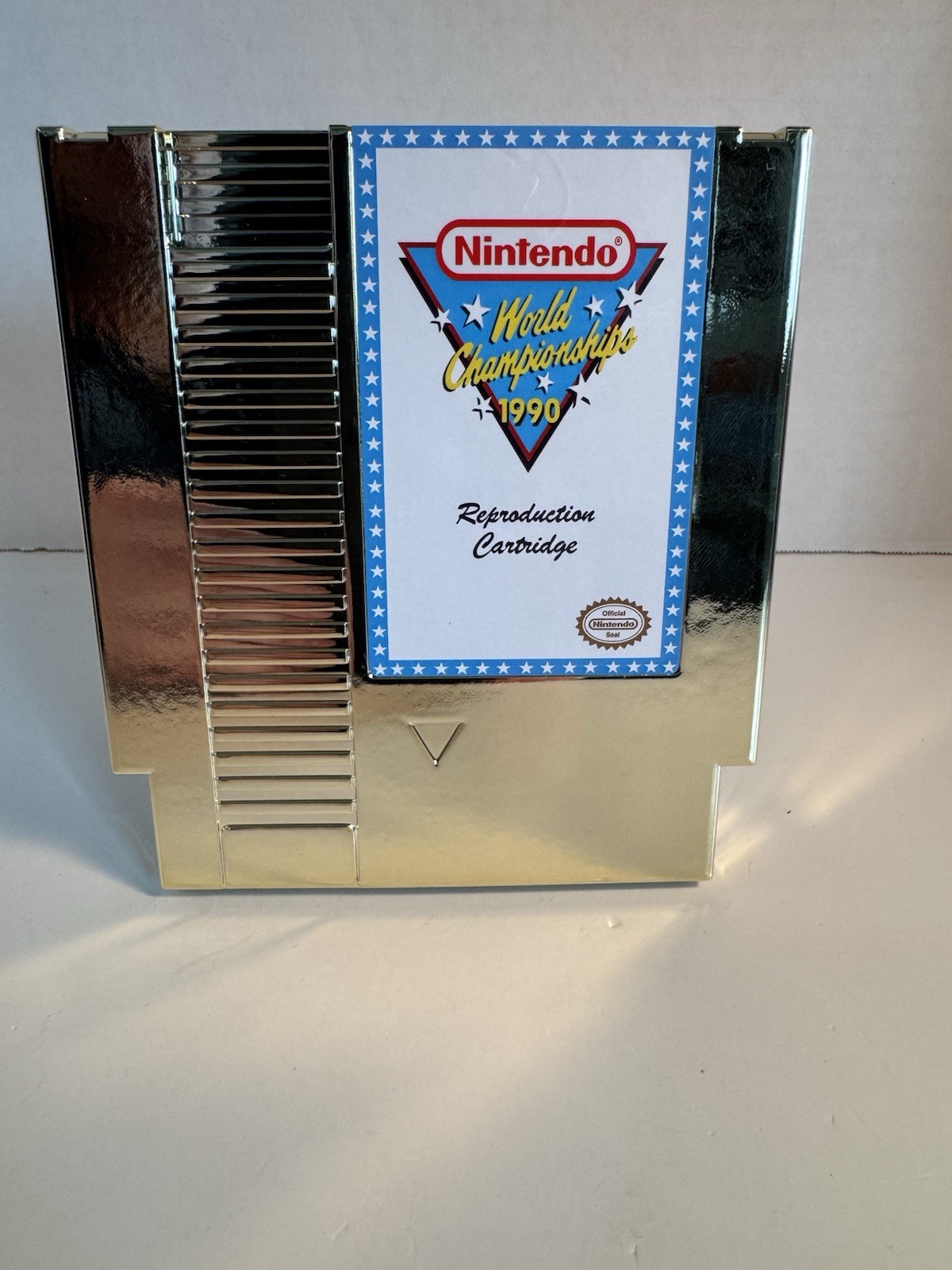 Gold World Championship Cartridge Nintendo Entertainment System NES 72 Pin Works