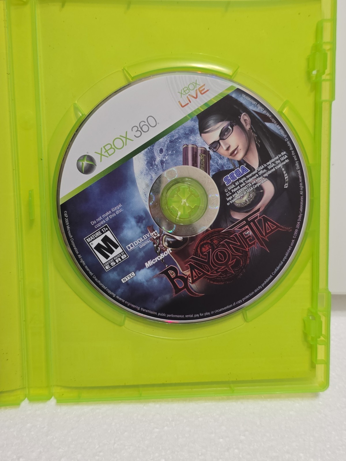 Bayonetta (Microsoft Xbox 360, 2010) Complete Tested Complete