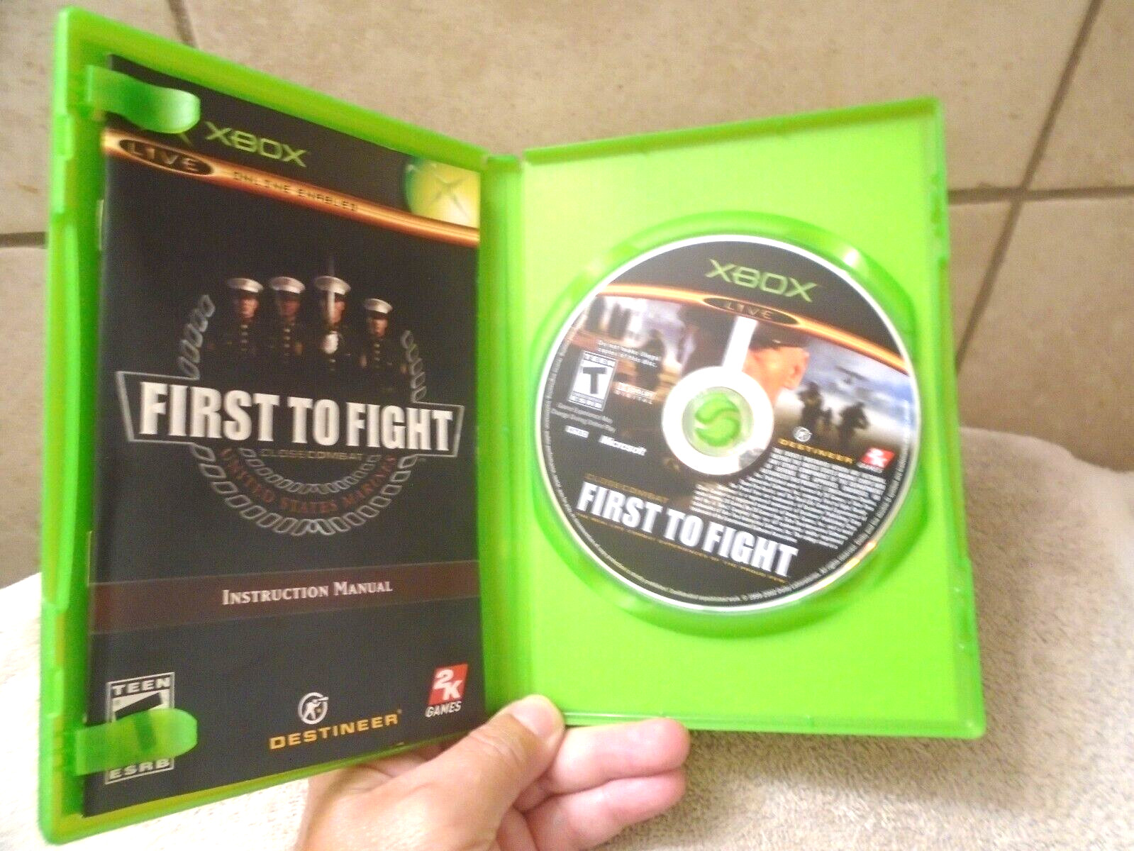 Close Combat: First to Fight (Microsoft Xbox, 2005)