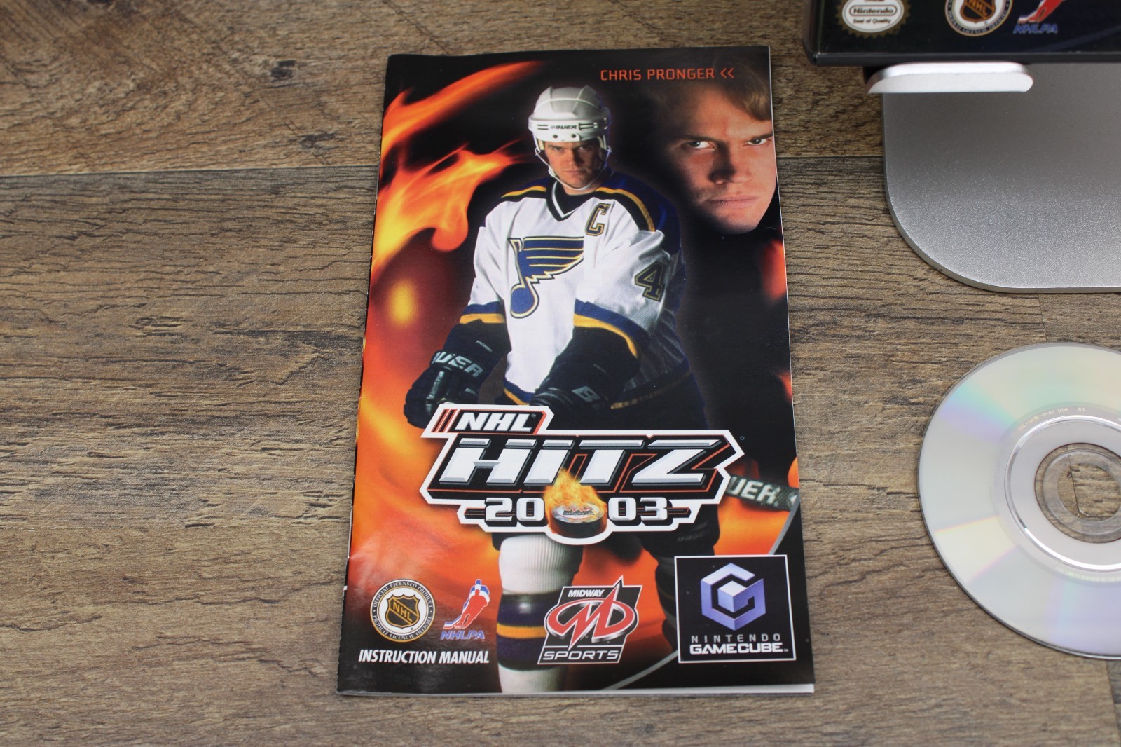 NHL HITZ 2003 Nintendo GameCube CIB Complete w/ Manual