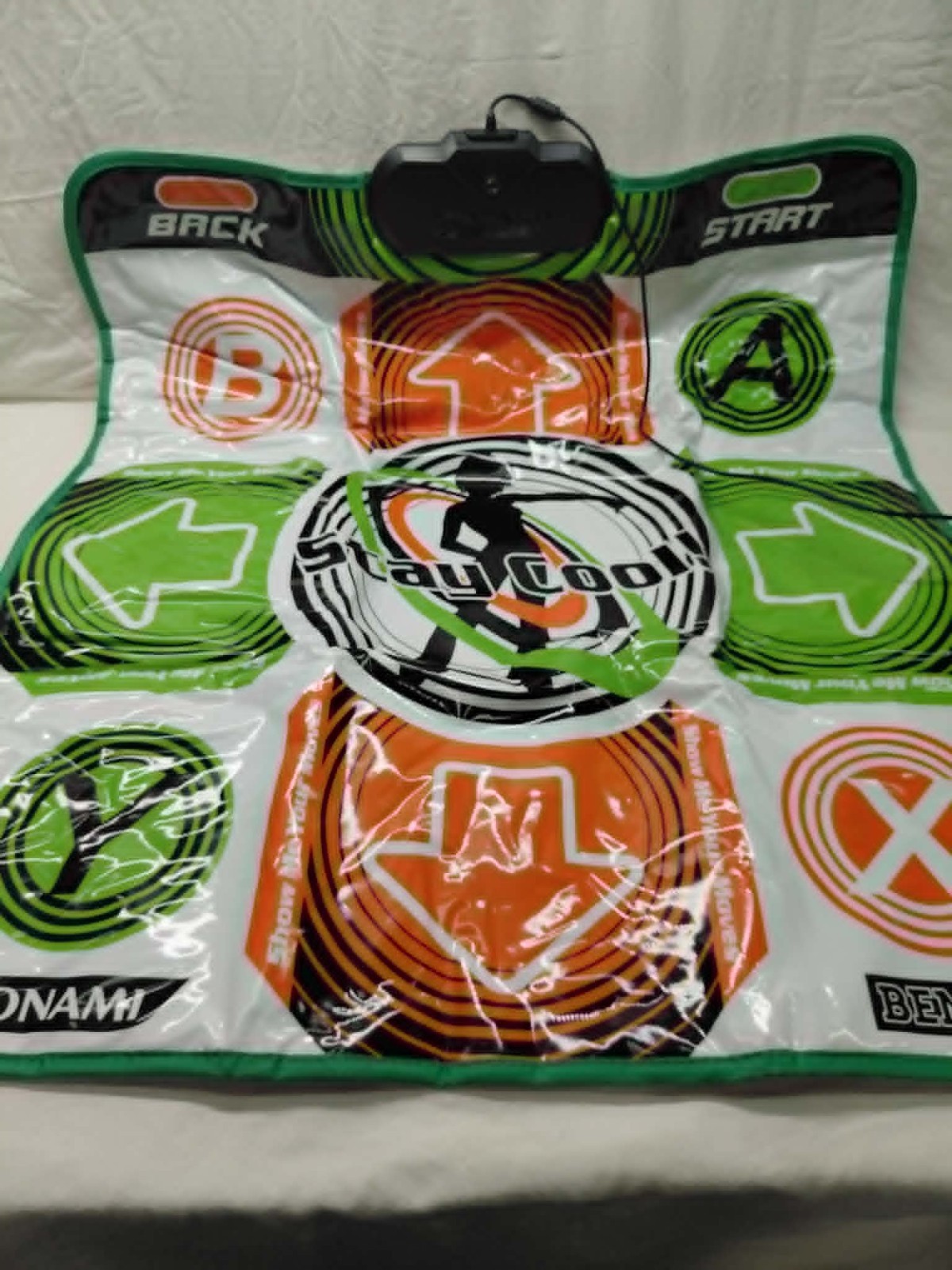 Dance Dance Revolution DDR Pad Controller & Game Bundle Xbox 360 TESTED