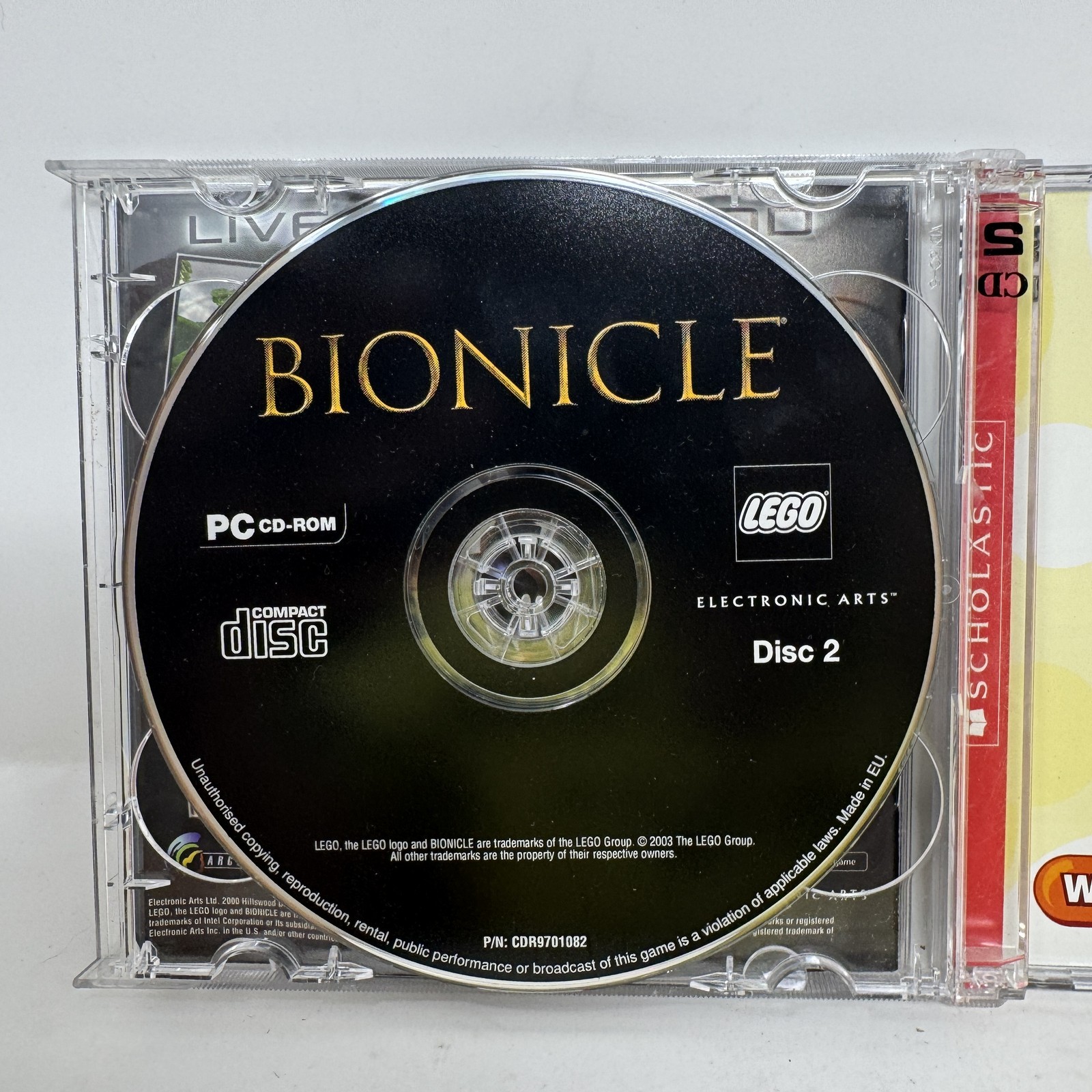 Bionicle PC CD-ROM Video Game 2-Disc Set Electronic Arts LEGO PEGI 7+ Scholastic