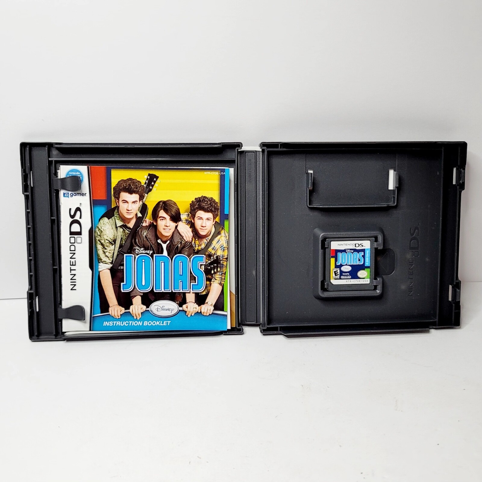 DISNEY NICK Jonas BROTHERS (Nintendo DS 2DS 3DS) GAME COMPLETE with MANUAL B7