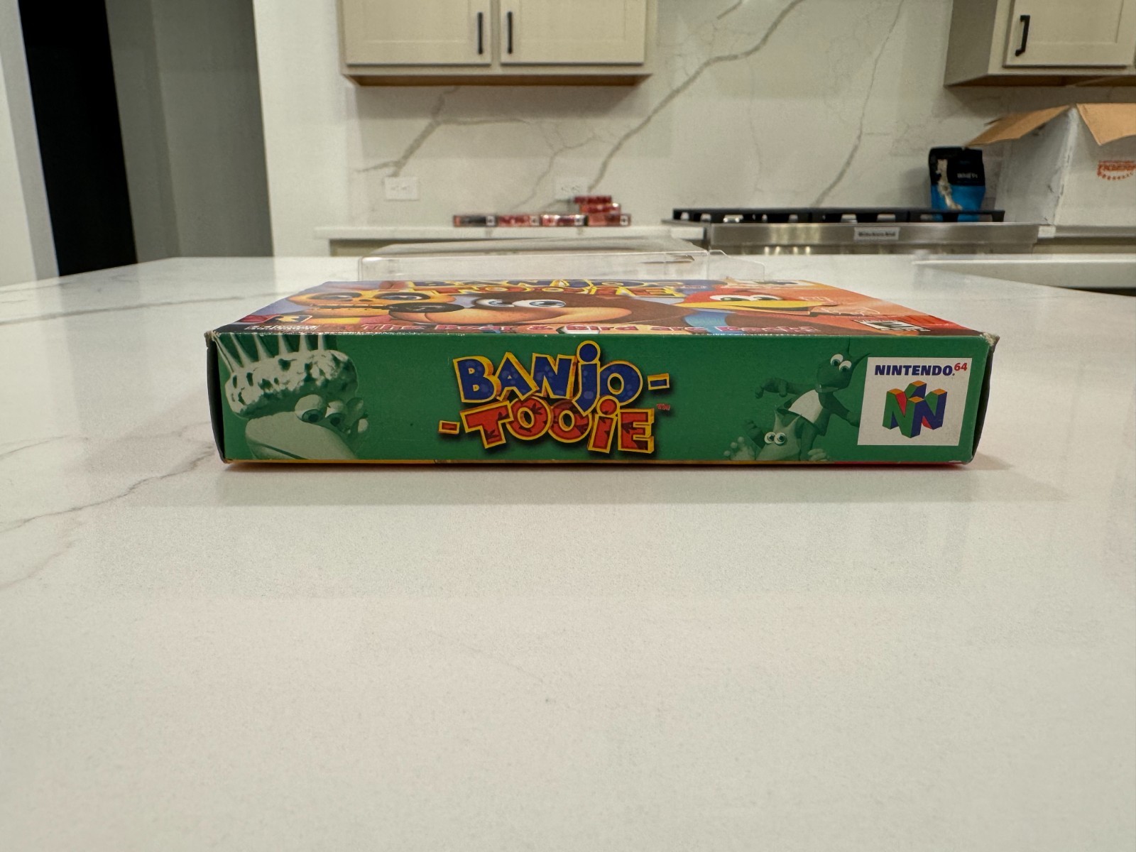 Banjo Tooie Complete in box – excellent condition with protective covers
