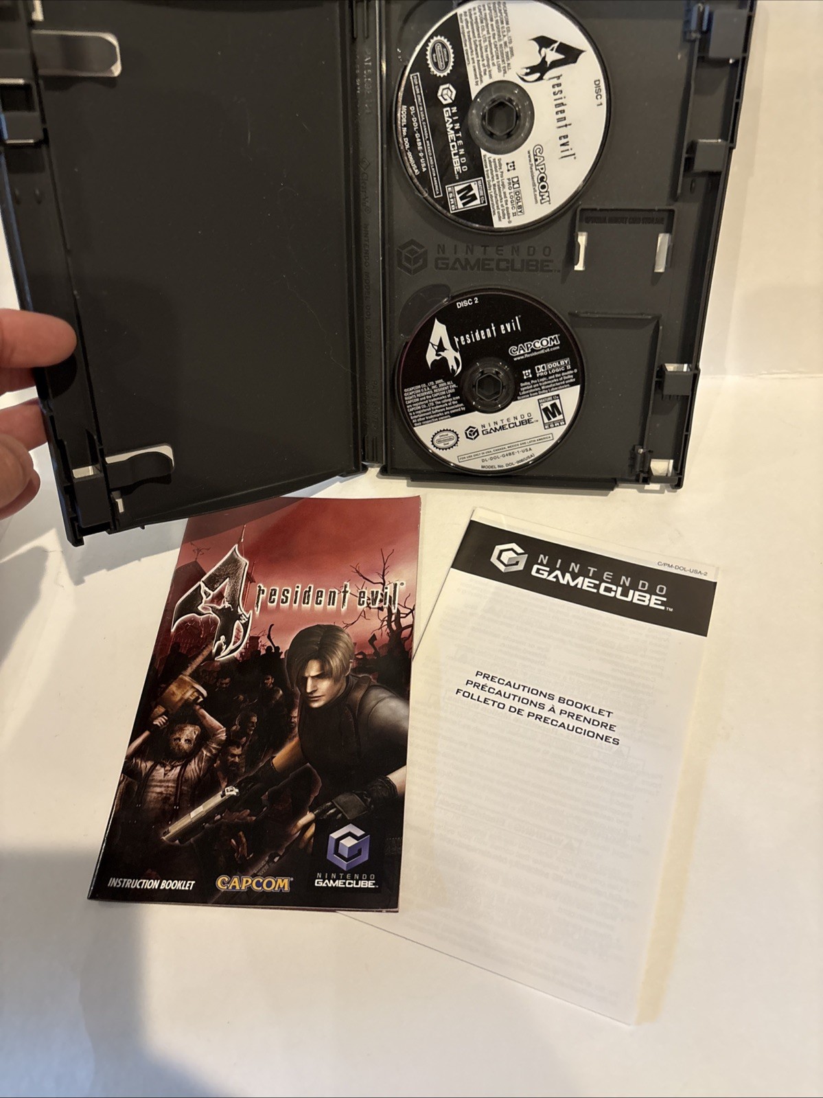 Resident Evil 4 Special Edition GameStop Nintendo Gamecube Complete CIB