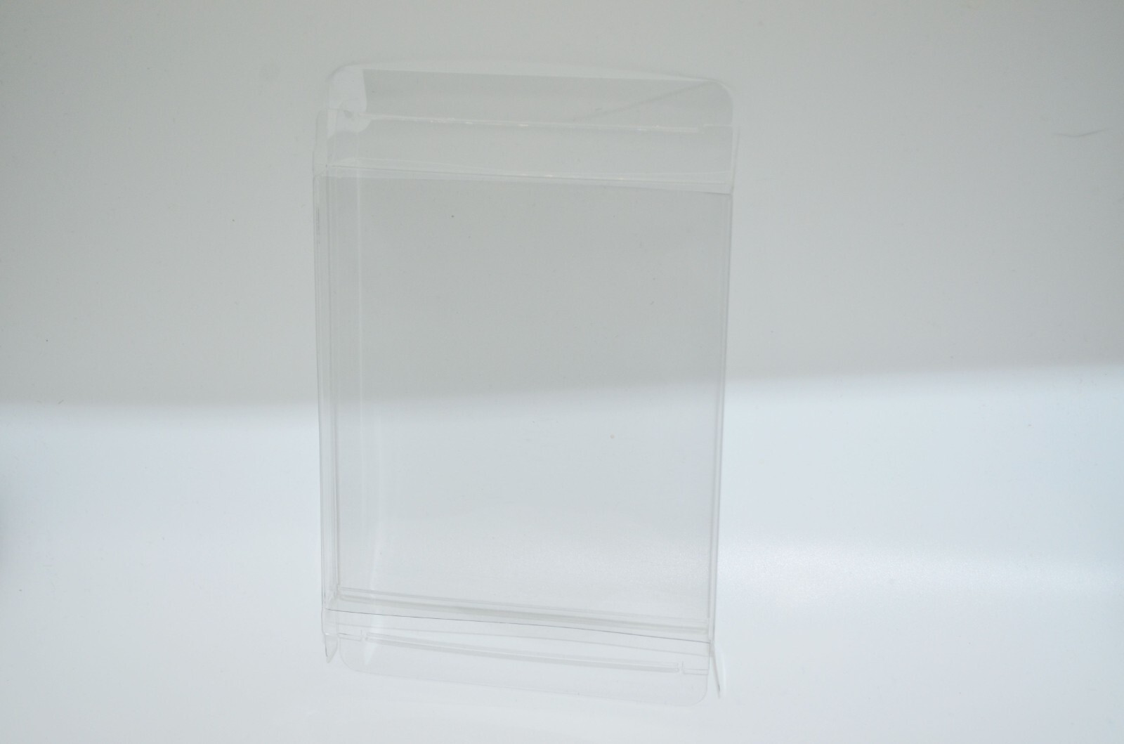 50 Plastic Protective Protector Cases Sleeve Display For Nintendo NES Cartridges