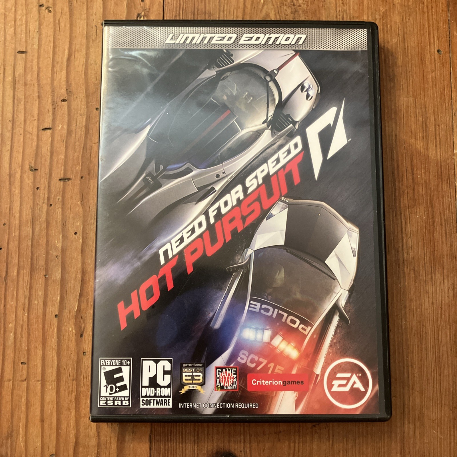 Need For Speed : Hot Pursuit Limited Edition PC DVD-ROM Game 2010 w/ Key