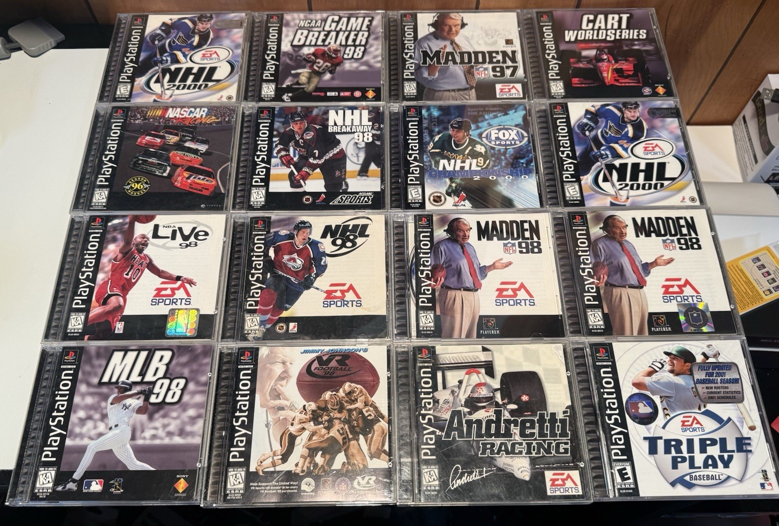 16 Game Sports Lot Basketball Baseball Football NFL NBA PlayStation 1 PS1 CIB