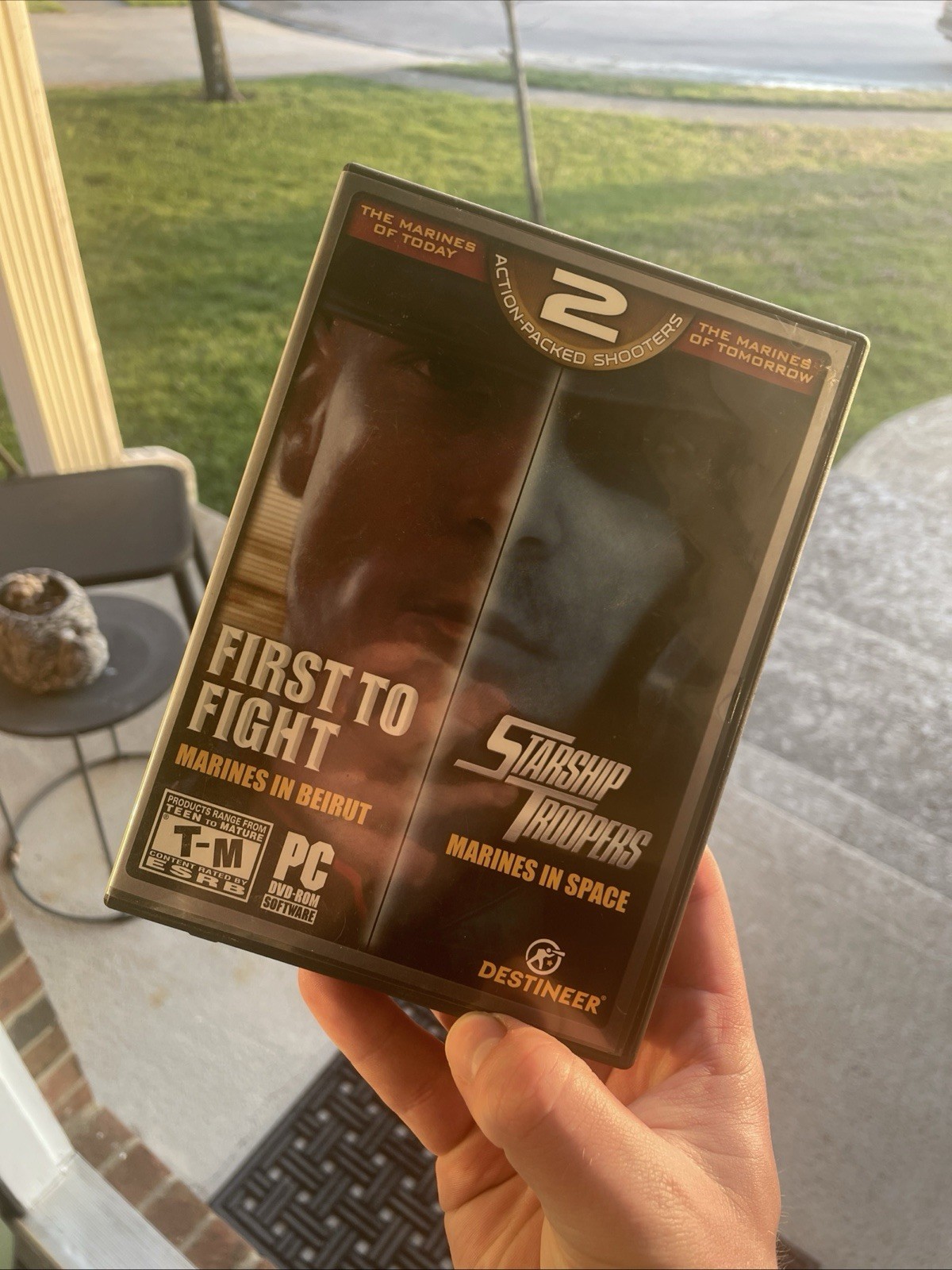 First to Fight/Starship Troopers PC CD-ROM