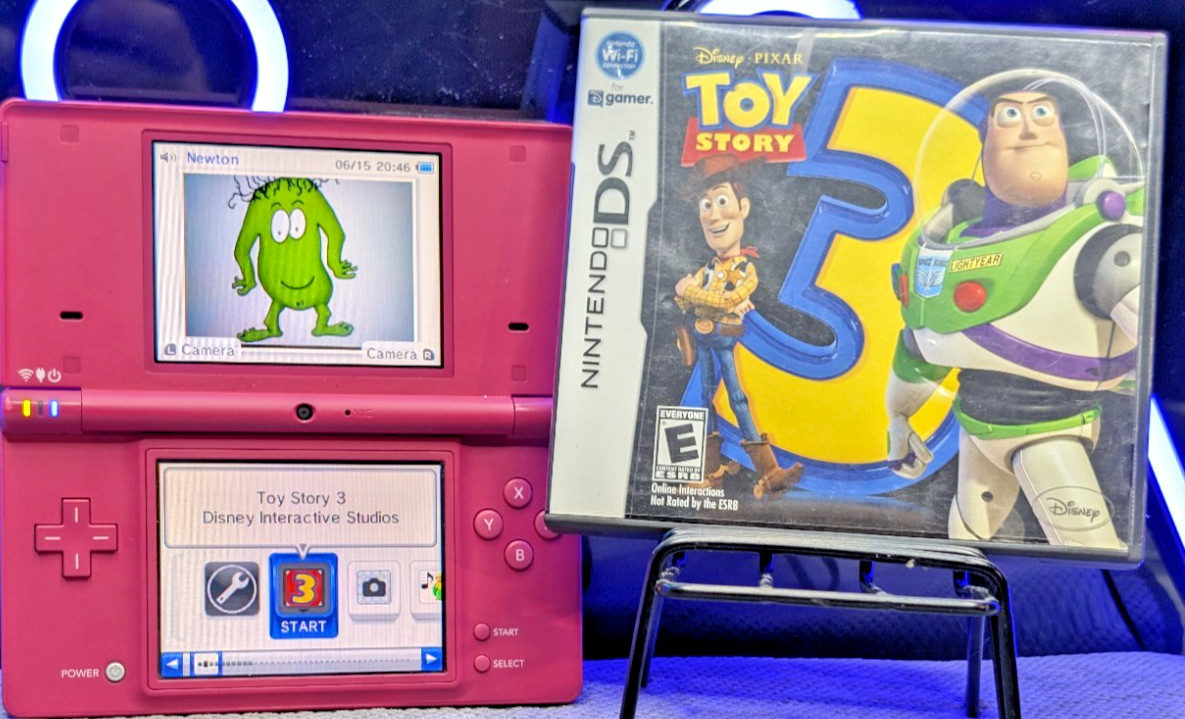 Toy Story 3 The Video Game Nintendo DS Complete CIB Manual Inserts W/ Poster