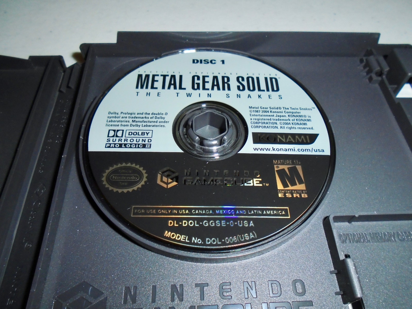 Metal Gear Solid: The Twin Snakes (2-Disc game!) ☆☆ Complete Nintendo GameCube