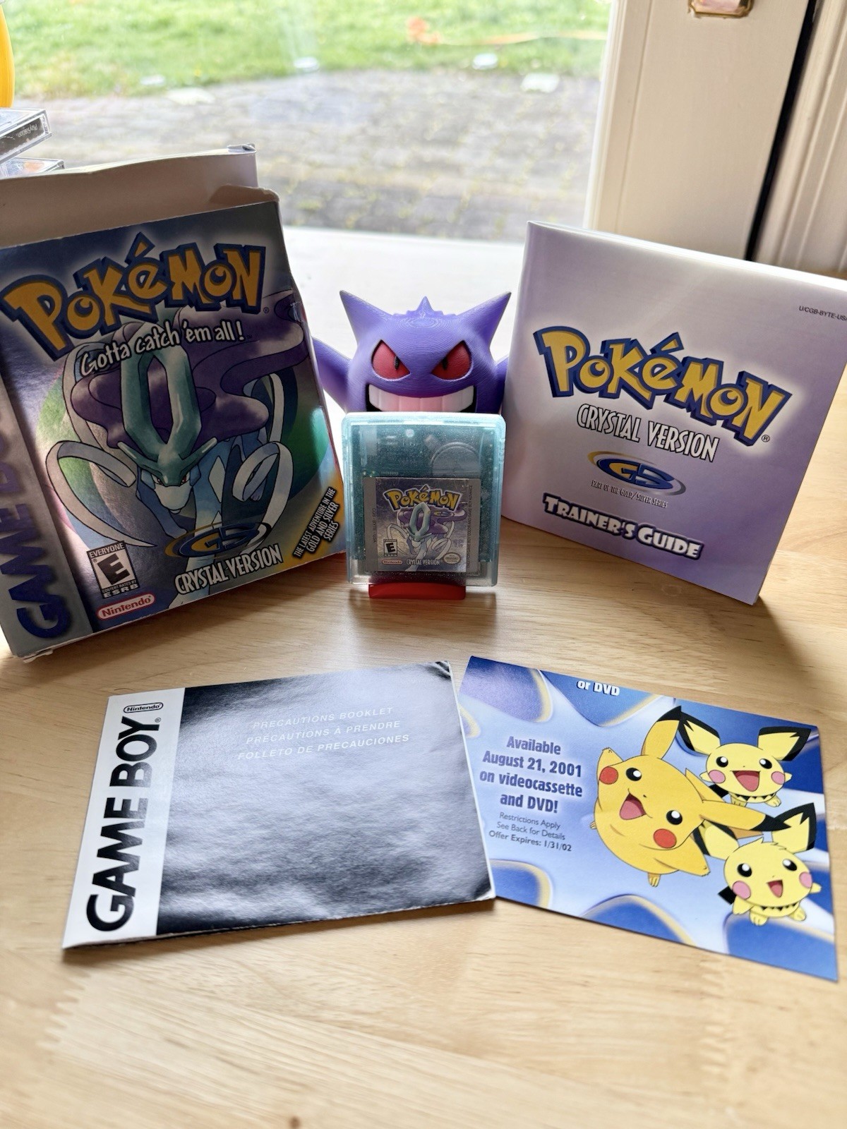 AUTHENTIC CIB Pokémon Crystal Game Boy Color, very good condition.
