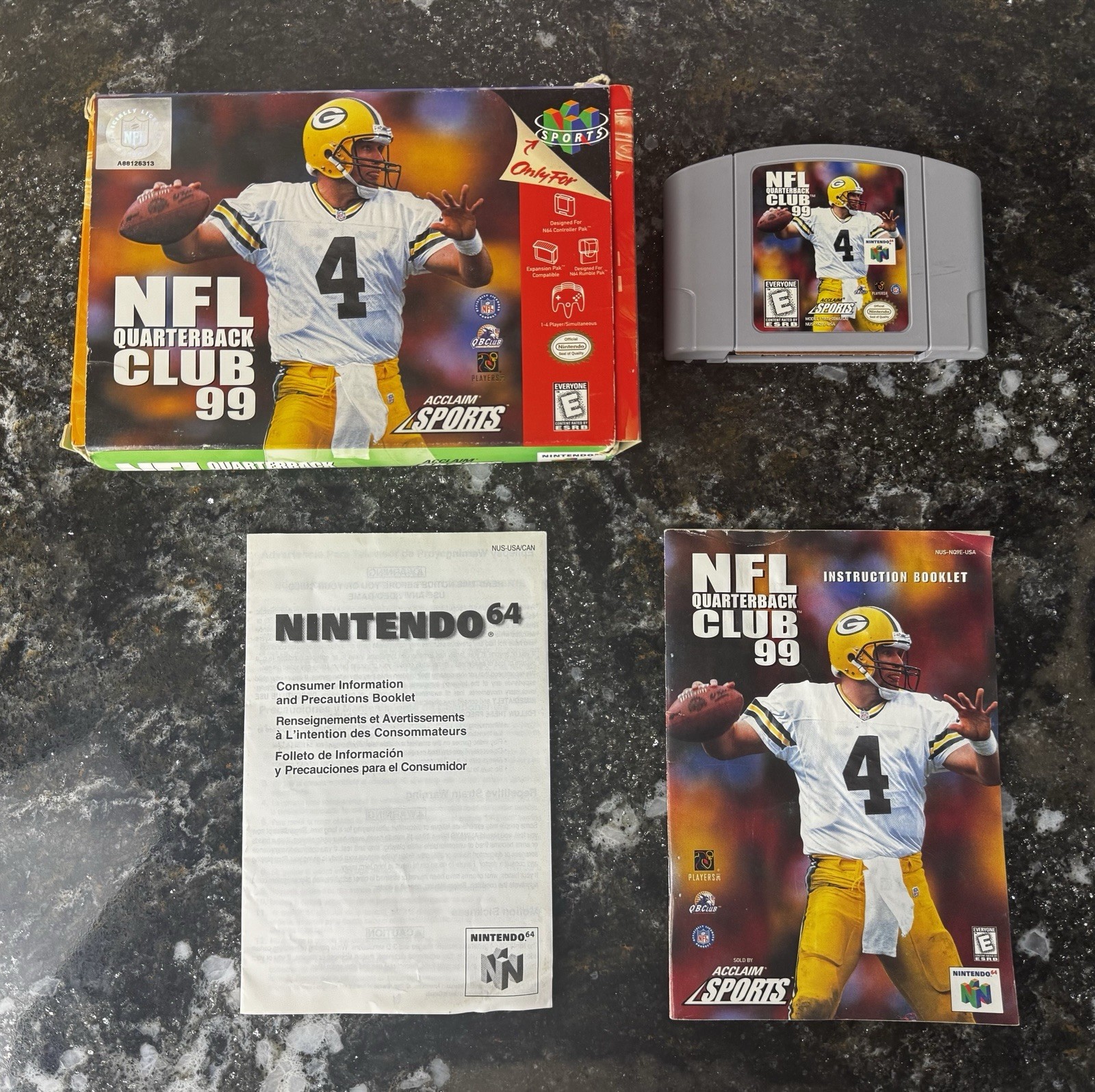NFL Quarterback Club 99 (Nintendo 64, 1998) N64 COMPLETE CIB TESTED!!