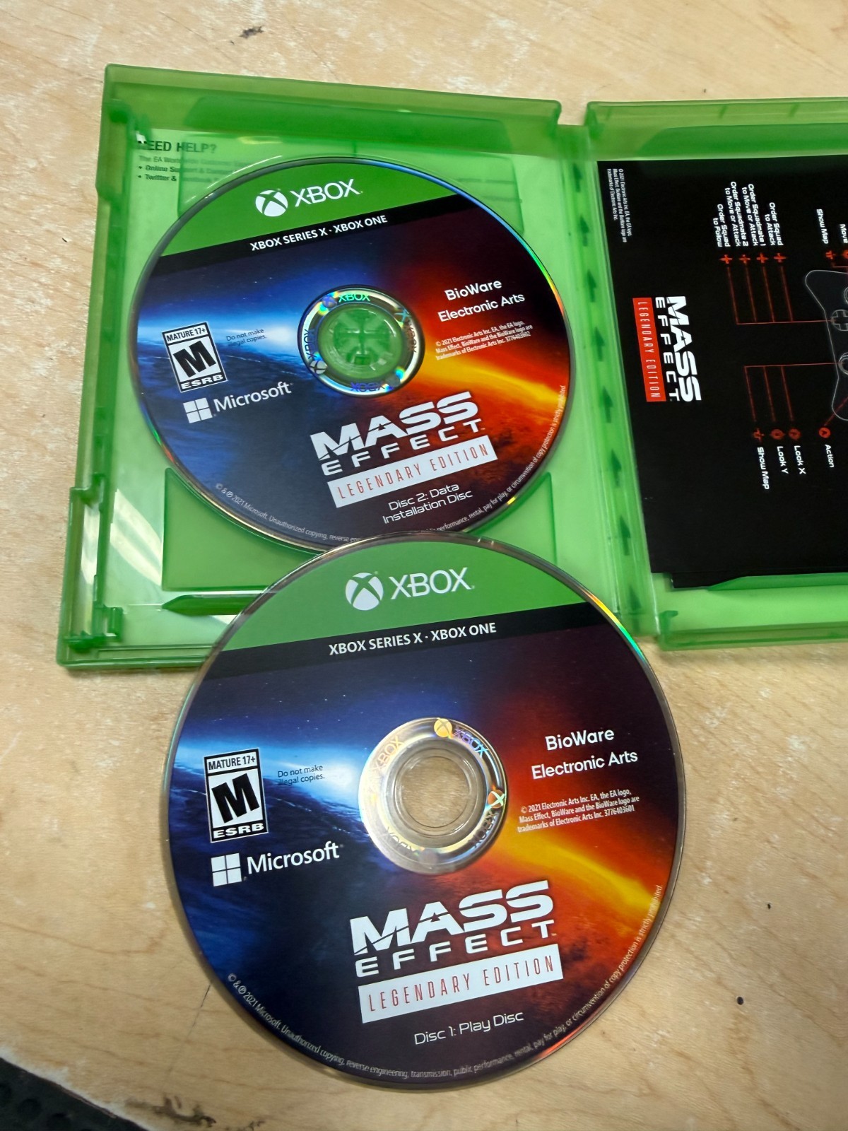 Mass Effect Legendary Edition (Microsoft Xbox One, 2021) Xbox Series X