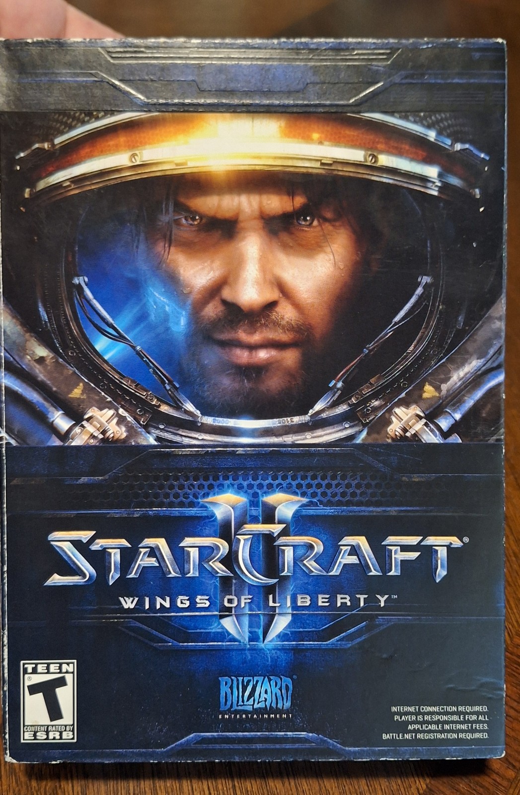Starcraft 2 Wings Of Liberty PC Game w/Box, Inserts, Manual