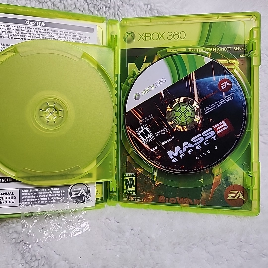 Microsoft Xbox 360 Mass Effect 3 Rated M Mature 17+ Video Game