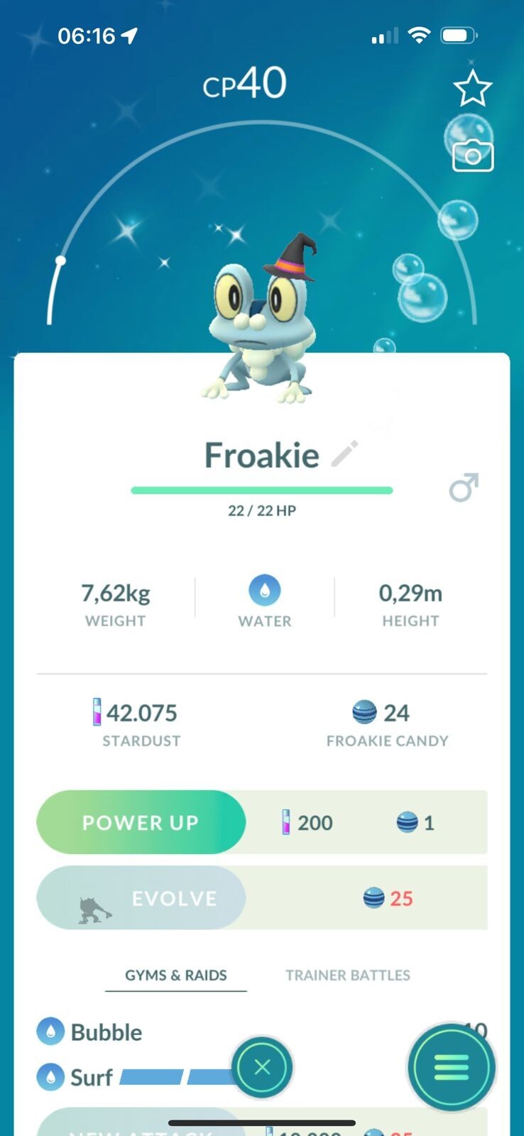 Pokemon Shiny Froakie wearing a Pokémon Halloween costume – TRADE 20k stardust