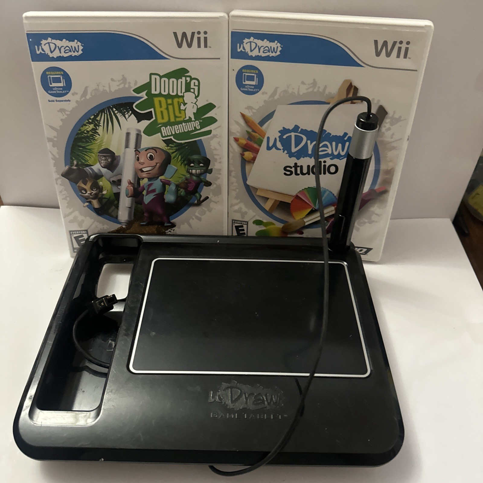 Nintendo Wii U Draw Tablet Black W/ 2 Games U Draw Studio & Doods Big Adventure