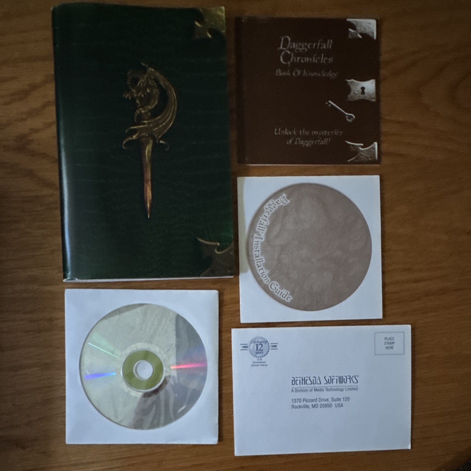 Bethesda The Elder Scrolls II: Daggerfall PC Role Playing Game w/ Manual