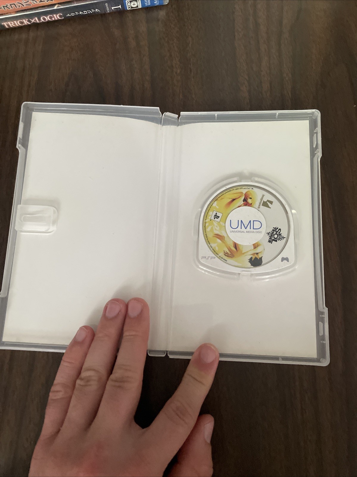 (Q) Sol Trigger (PSP 2012) Complete – Japanese Import US Seller