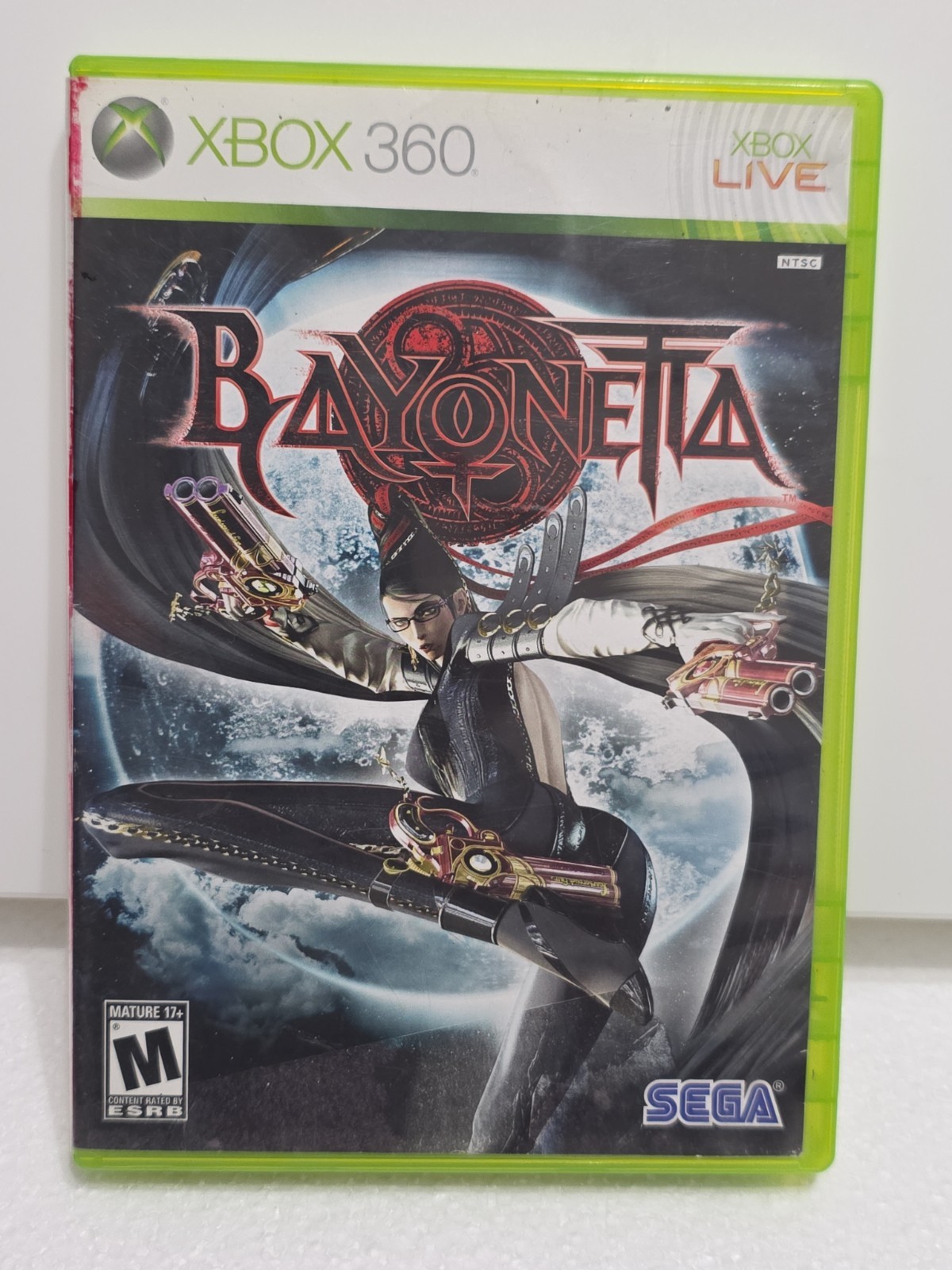 Bayonetta (Microsoft Xbox 360, 2010) Complete Tested Complete