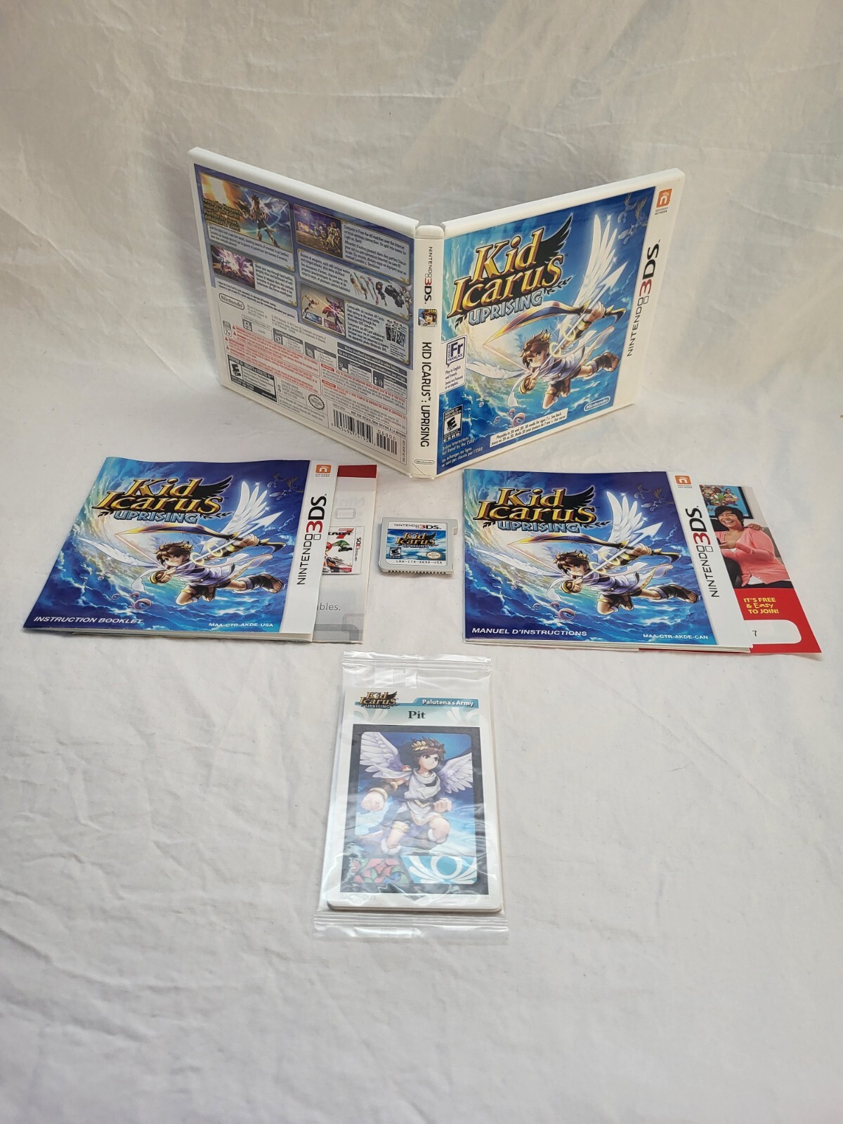 Kid Icarus: Uprising, Nintendo 3DS, Complete, Authentic! (Cards still Sealed!)