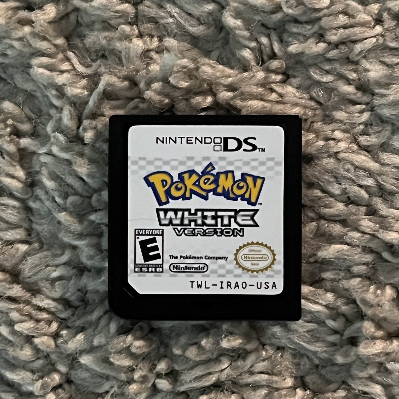 Pokemon White Version (Nintendo DS, 2011)