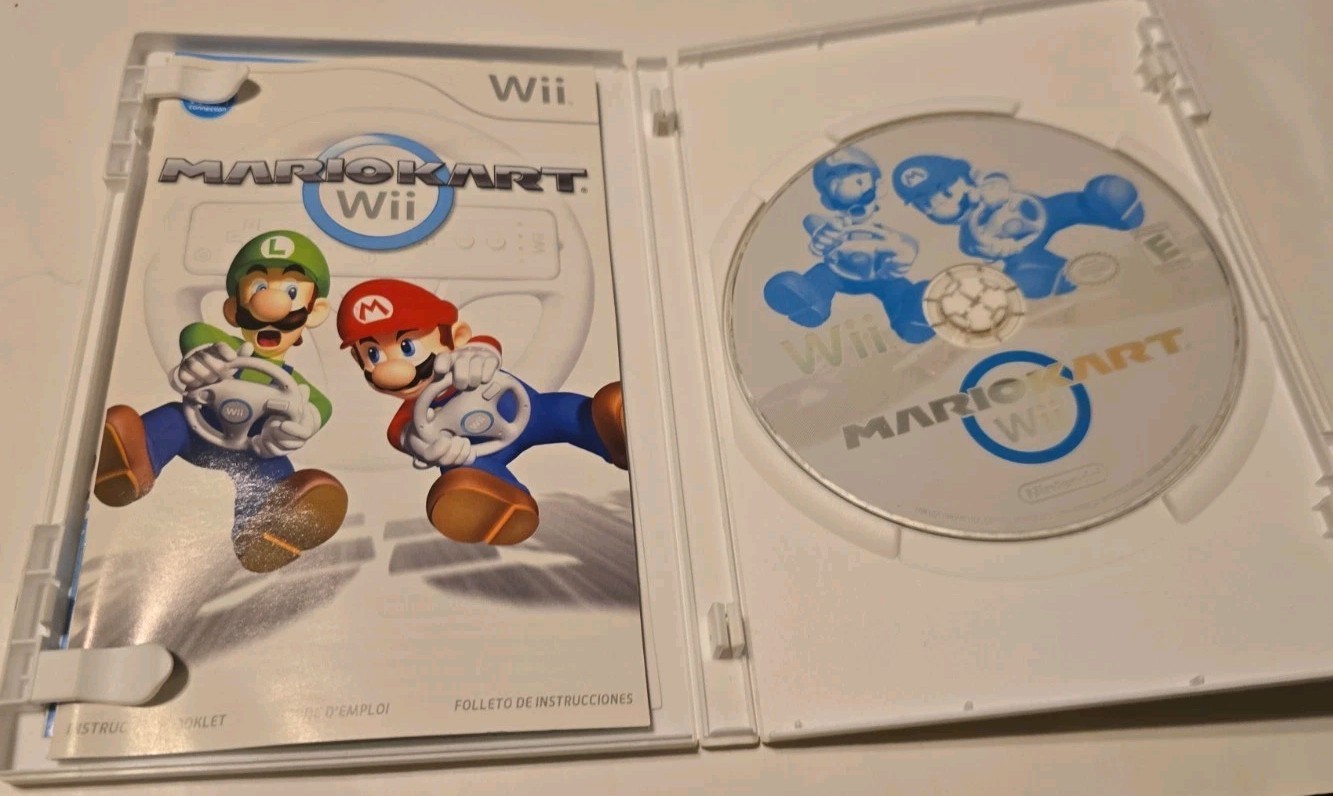 Mario Kart Wii 2008 Family Friendly Racing Game for Wii CIB